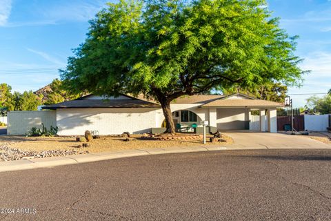 Single Family Residence in Phoenix AZ 249 JOAN DE ARC Avenue.jpg
