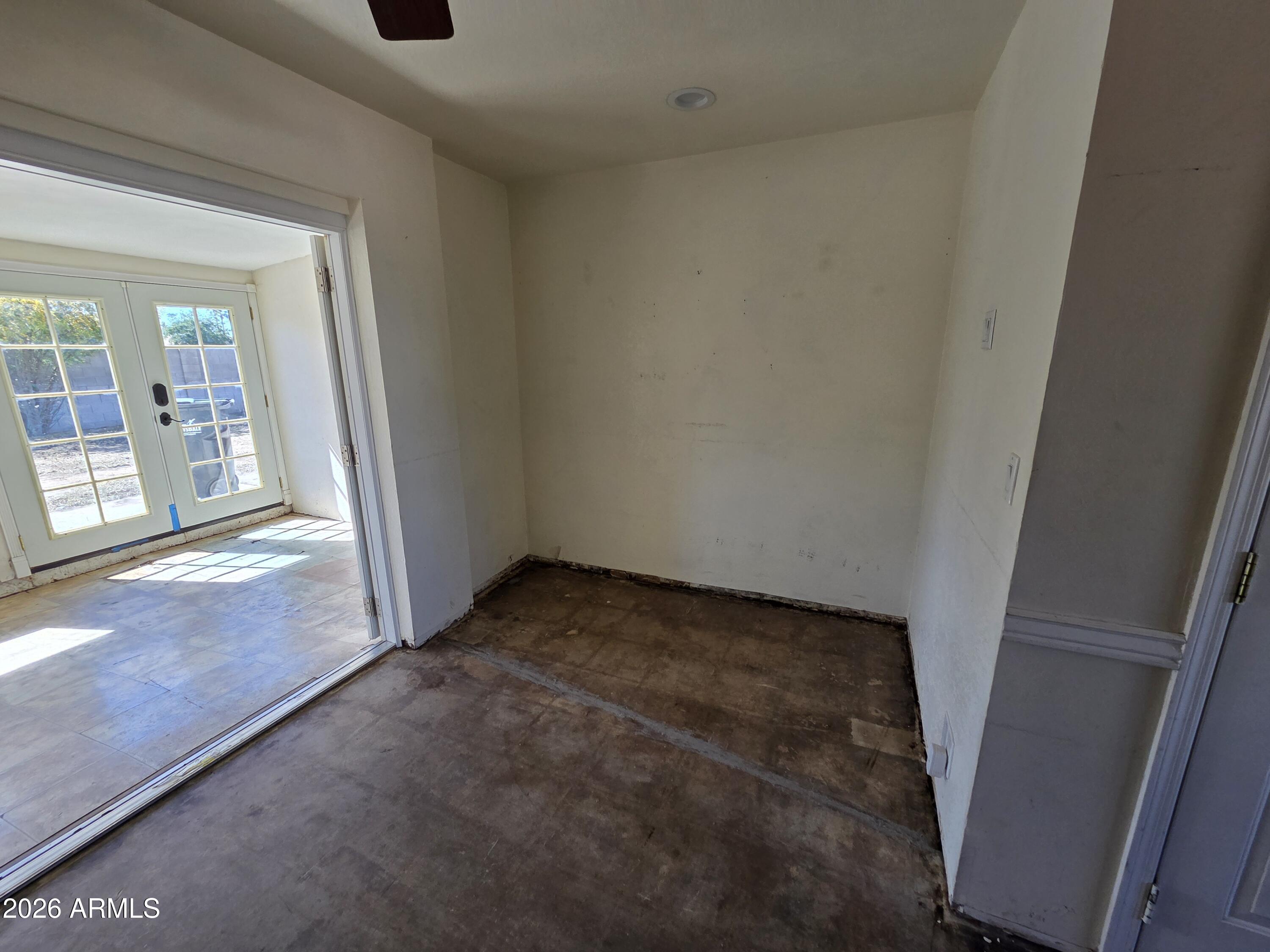 8403 E HEATHERBRAE Drive