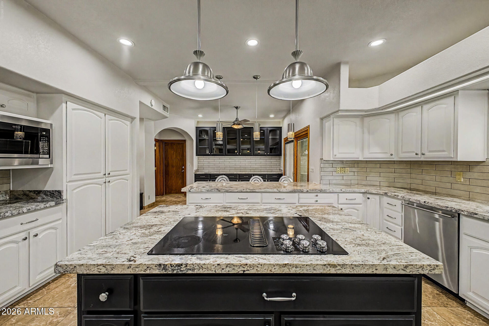 5812 W DEL LAGO Circle