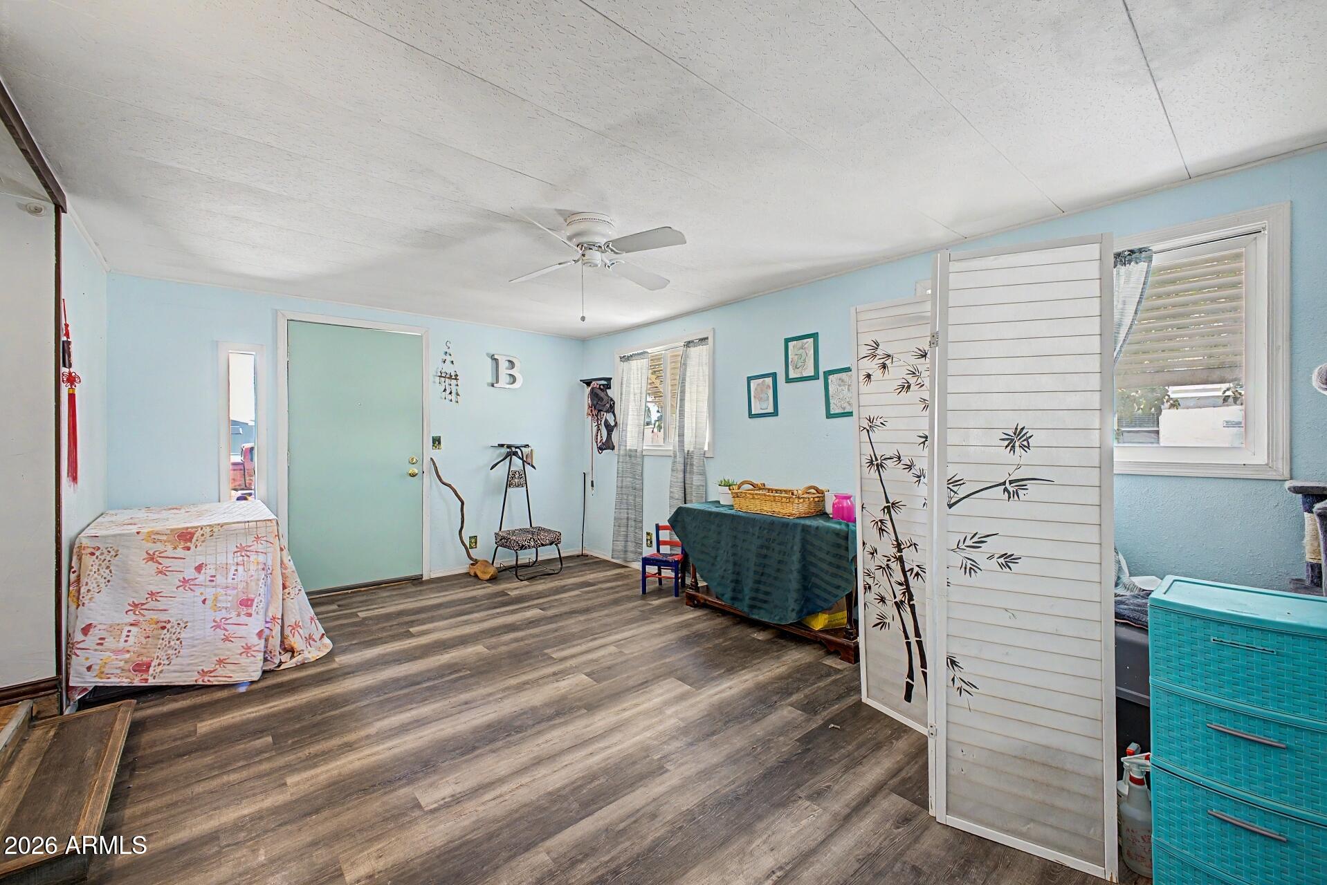 3739 W ROSE GARDEN Lane