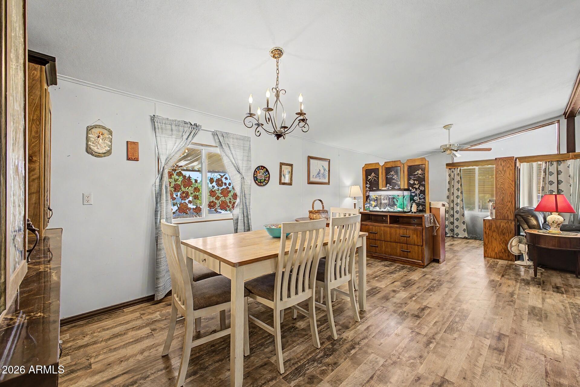 3739 W ROSE GARDEN Lane