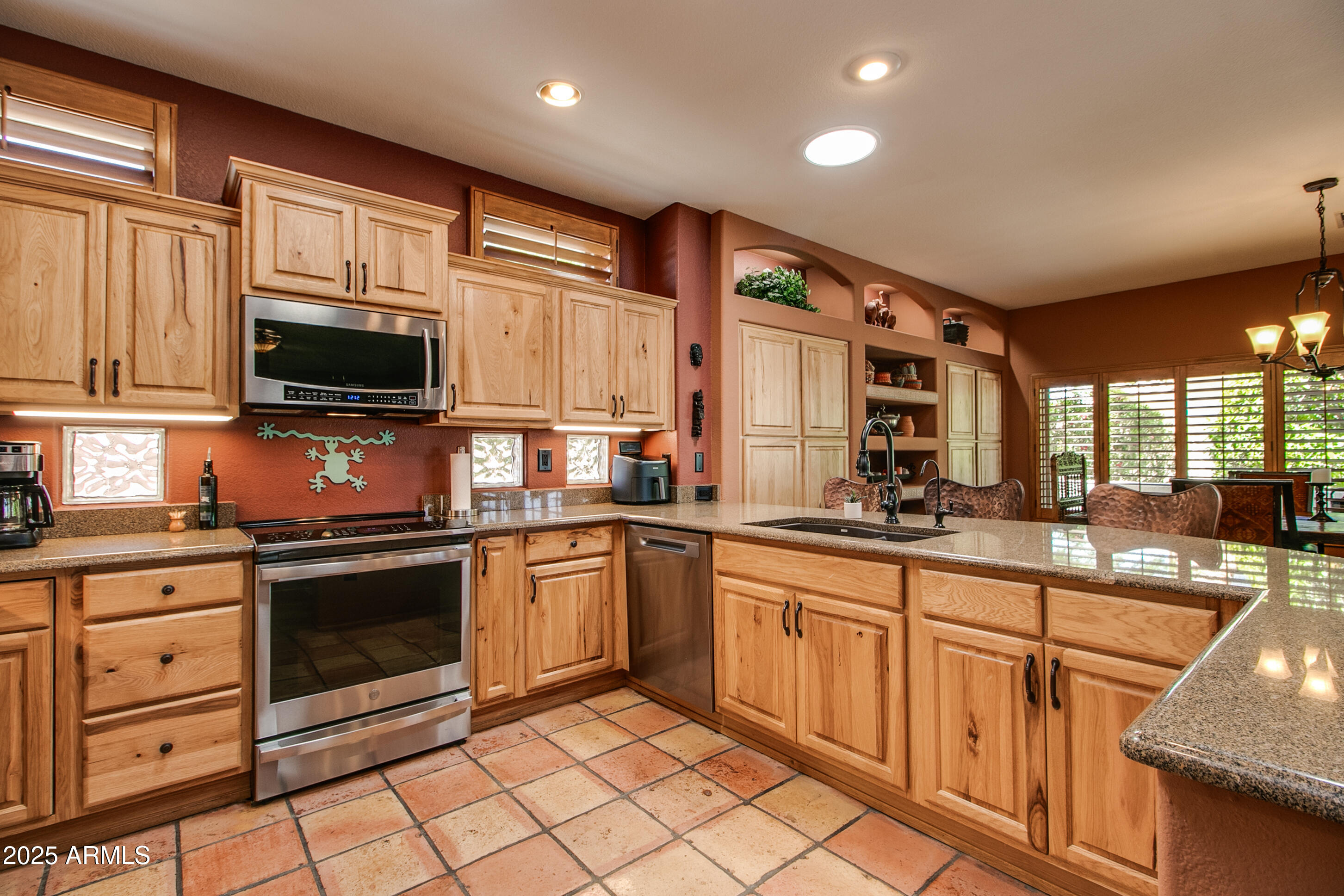 22721 N DUSTY TRAIL Boulevard