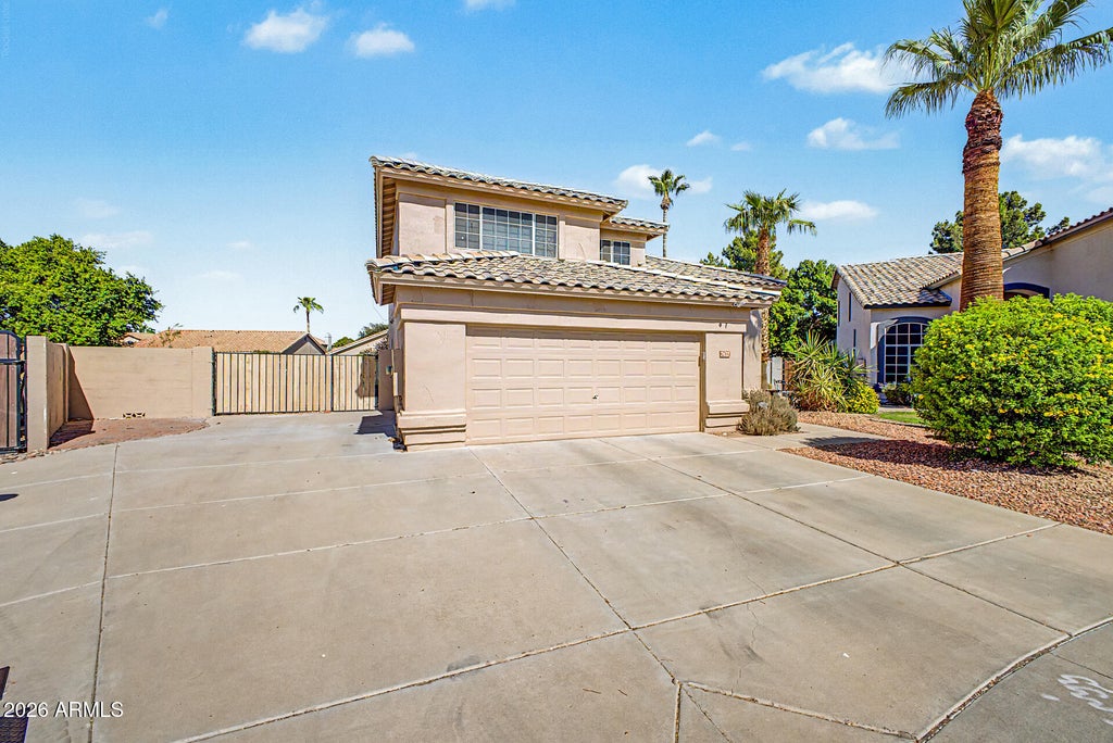 Photo of 7427 W Hill Lane, Glendale, AZ 85310 (MLS # 7078733)
