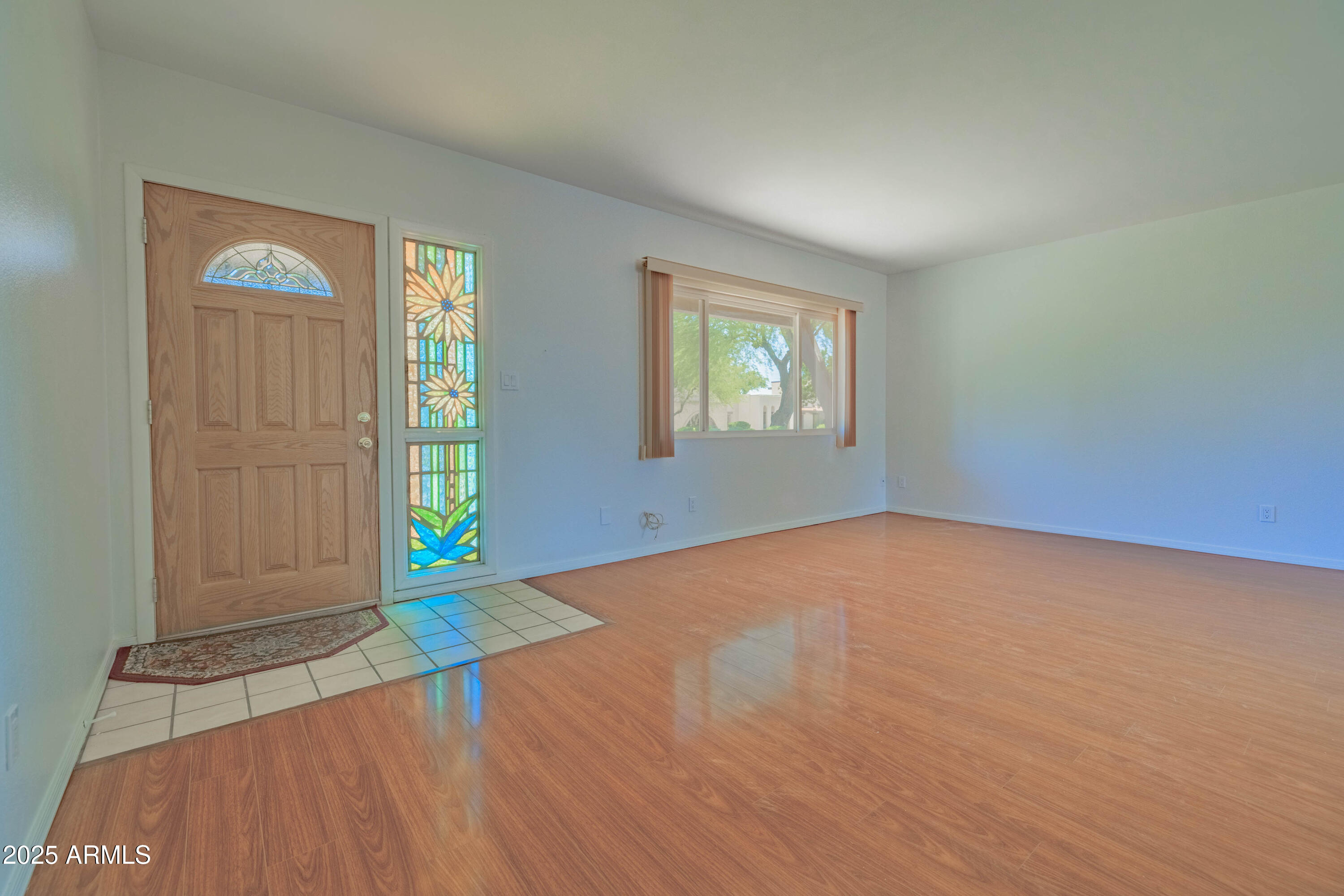 1726 W CLAREMONT Street