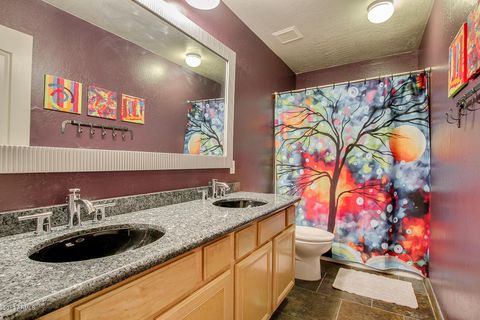 A home in Cave Creek