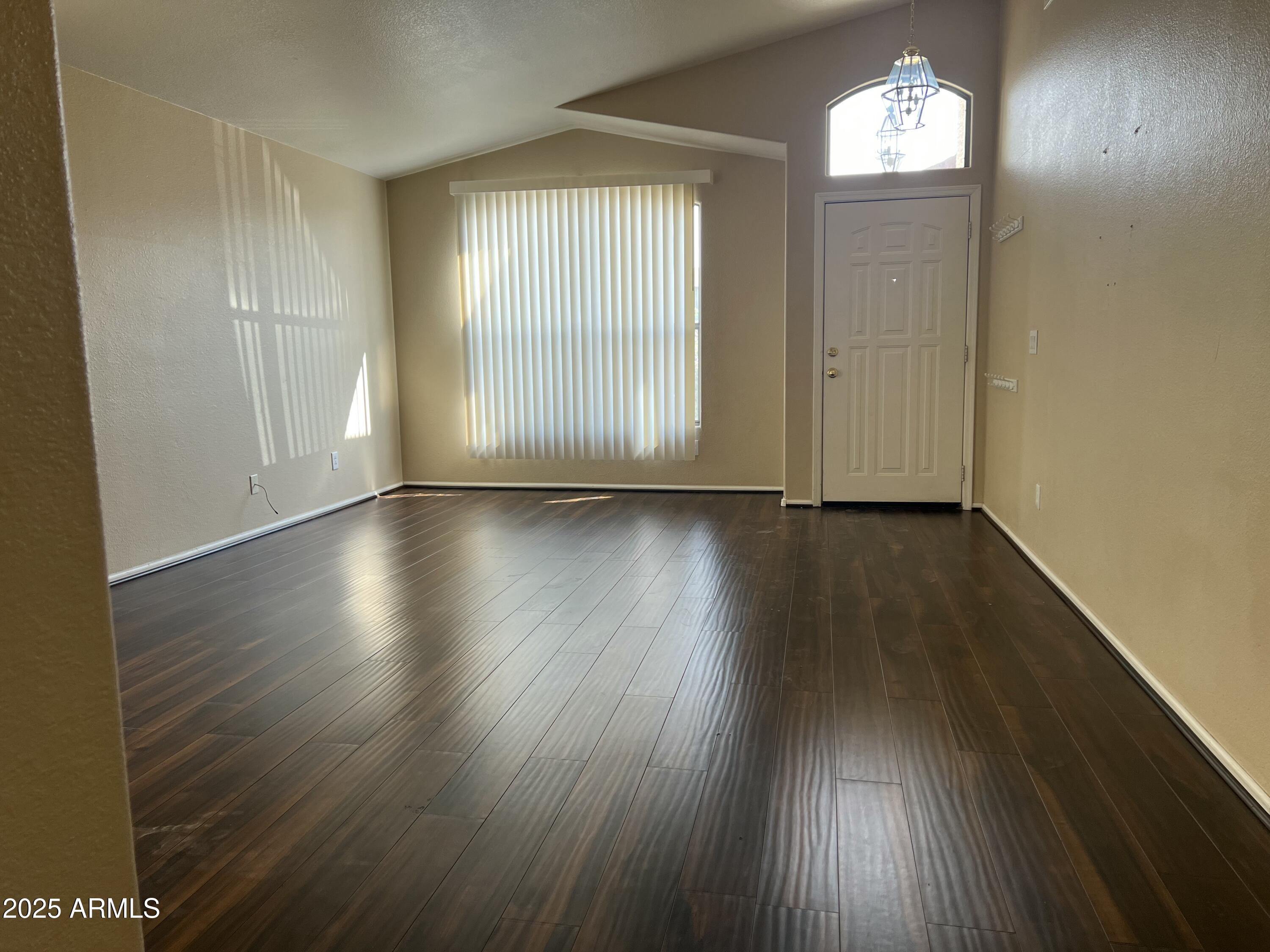 3633 E POTTER Drive