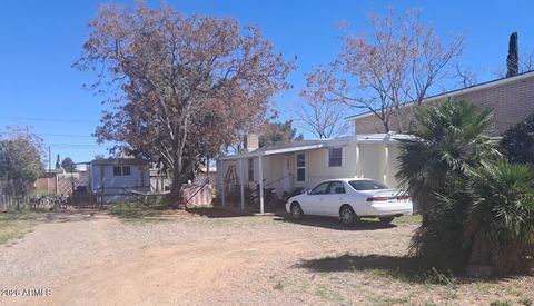 229 N Carmichael Avenue Sierra Vista AZ 85635