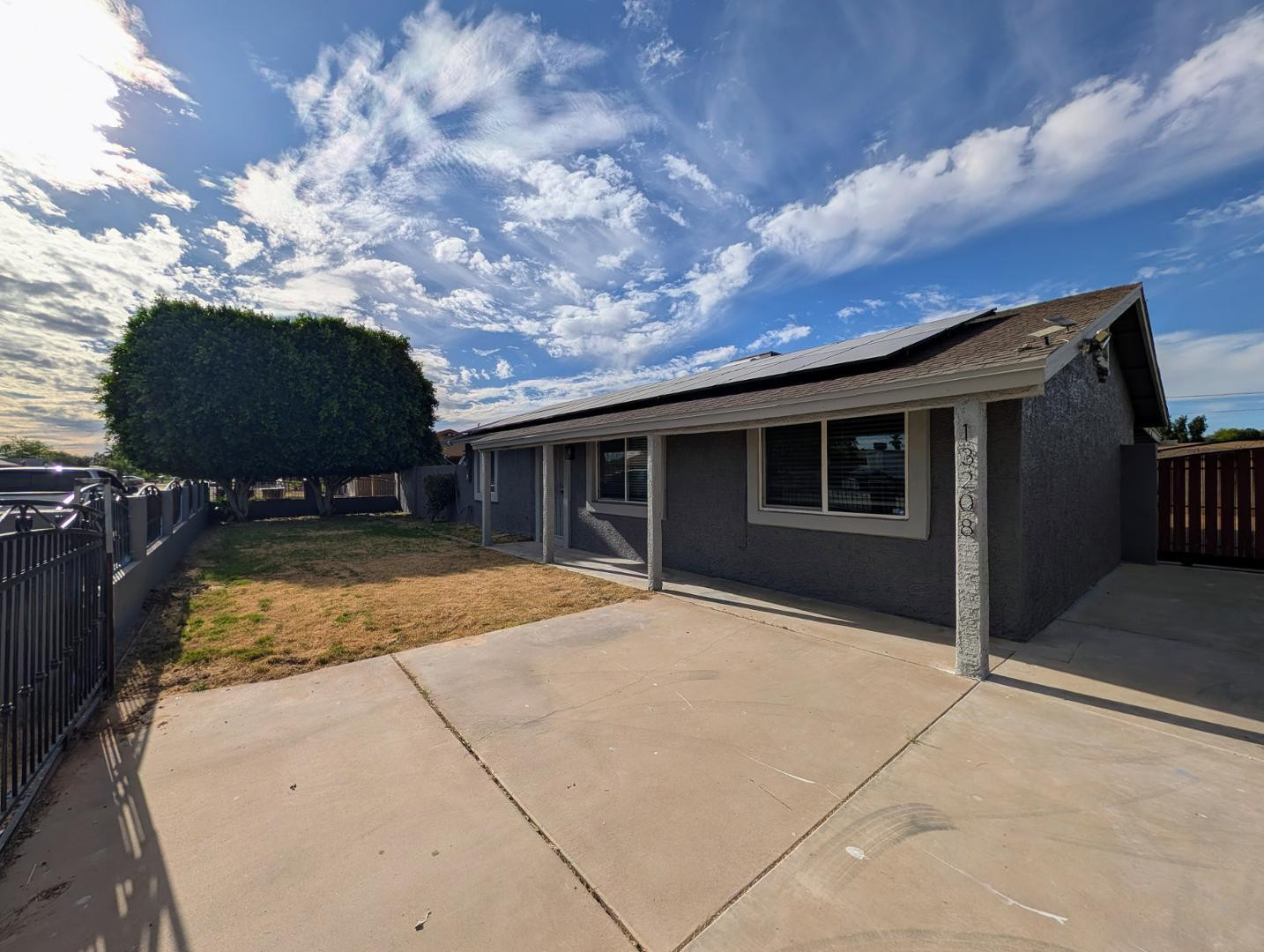 13208 W TUCKEY Lane
