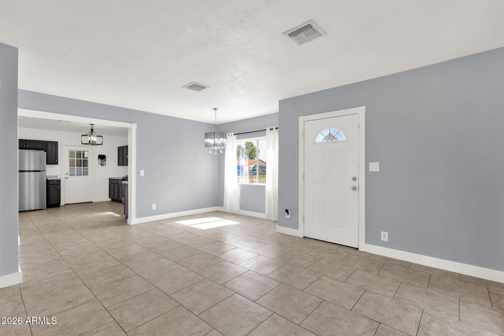 3428 W WILLETTA Street