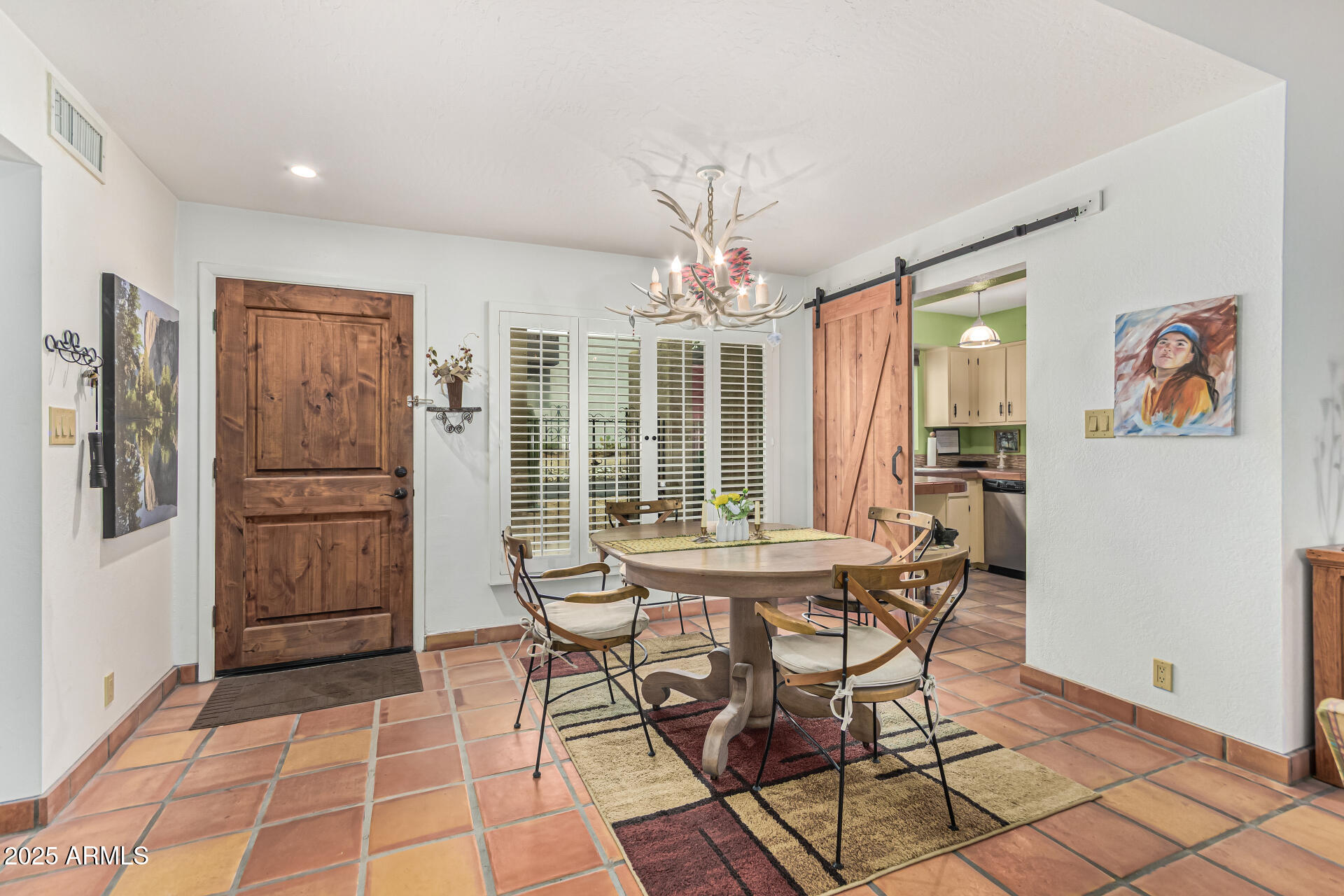 7339 E SUNDANCE Trail