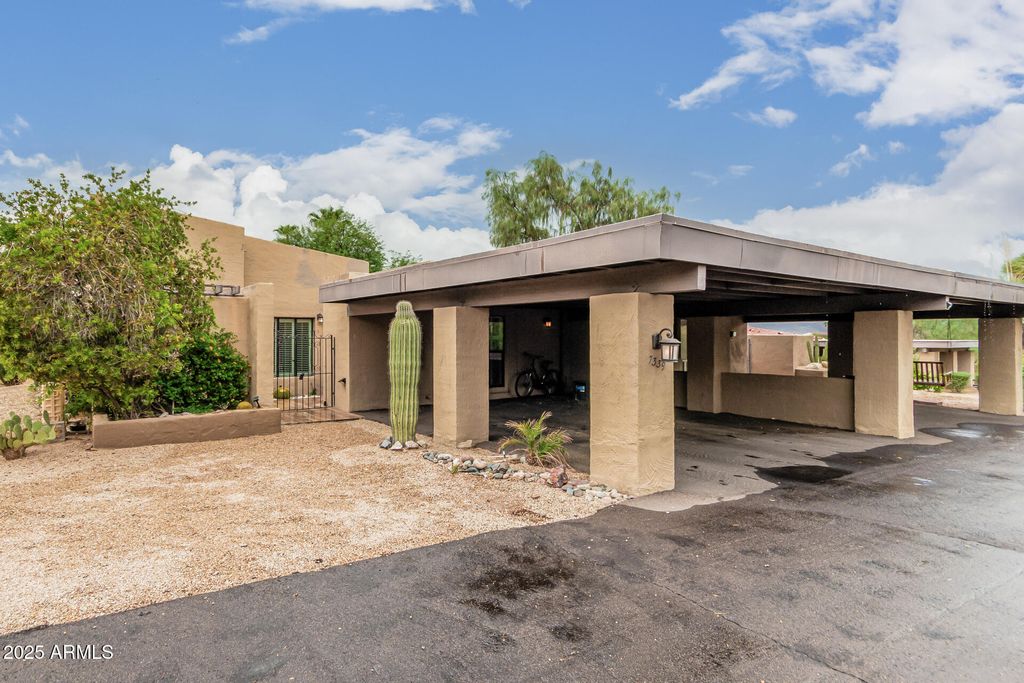 Photo of 7339 E Sundance Trail, Carefree, AZ 85377 (MLS # 6910704)