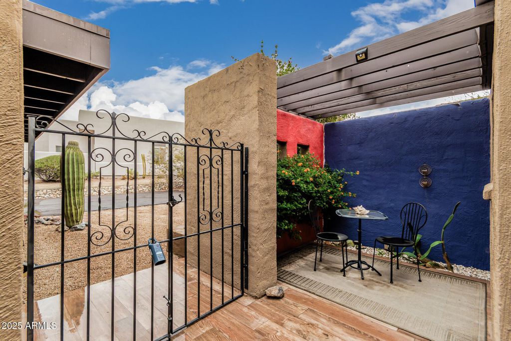 Photo of 7339 E Sundance Trail, Carefree, AZ 85377 (MLS # 6910704)