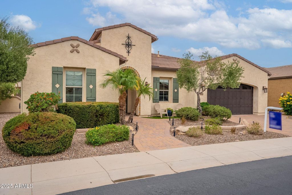 Photo of 872 E Harmony Way, Queen Creek, AZ 85140 (MLS # 6930106)