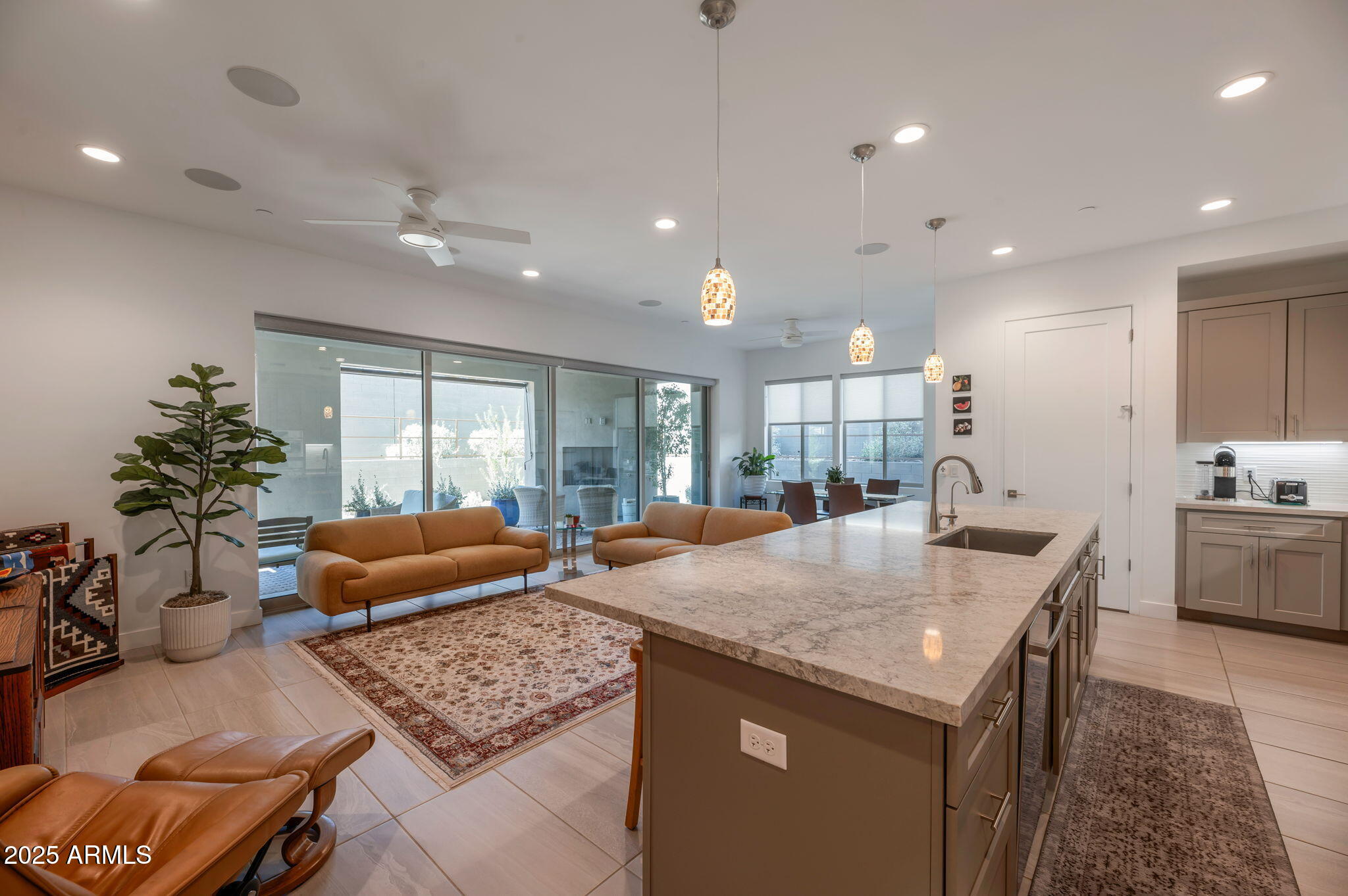 11673 N 136TH Street N 1006