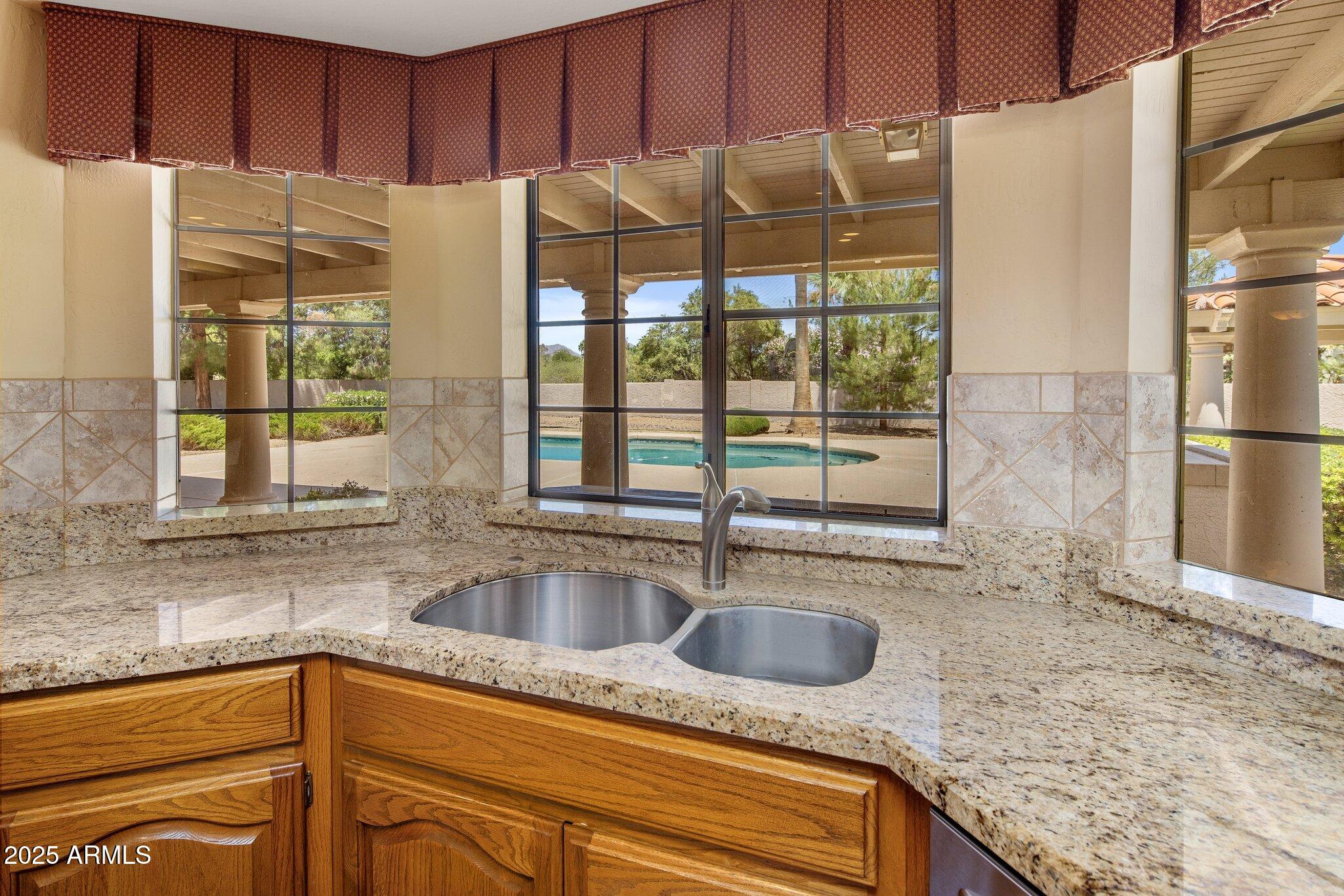 CAMELBACK COUNTRY ESTATES UNIT 1 LOTS 1 THRU 23 25 - Residential