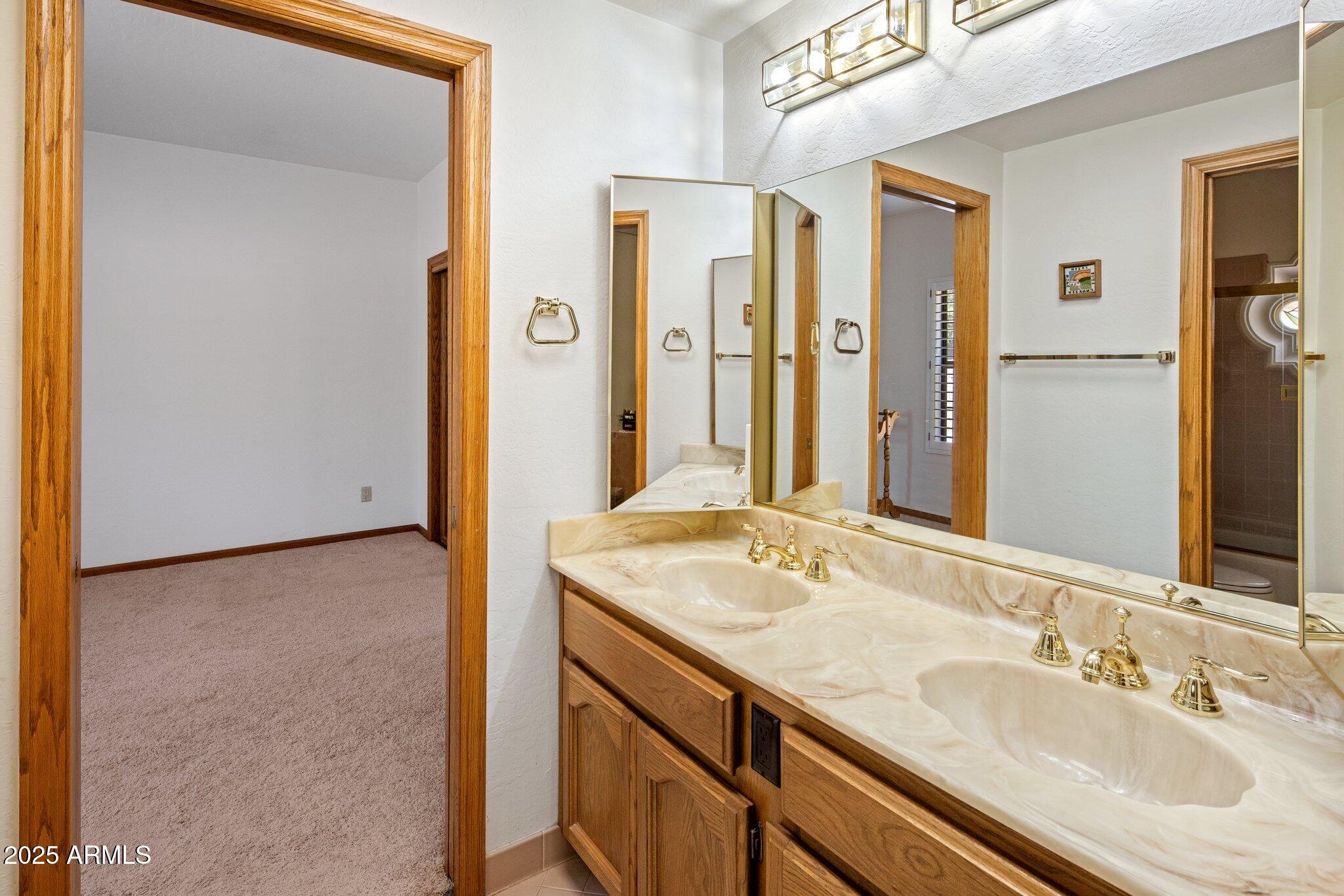 CAMELBACK COUNTRY ESTATES UNIT 1 LOTS 1 THRU 23 25 - Residential