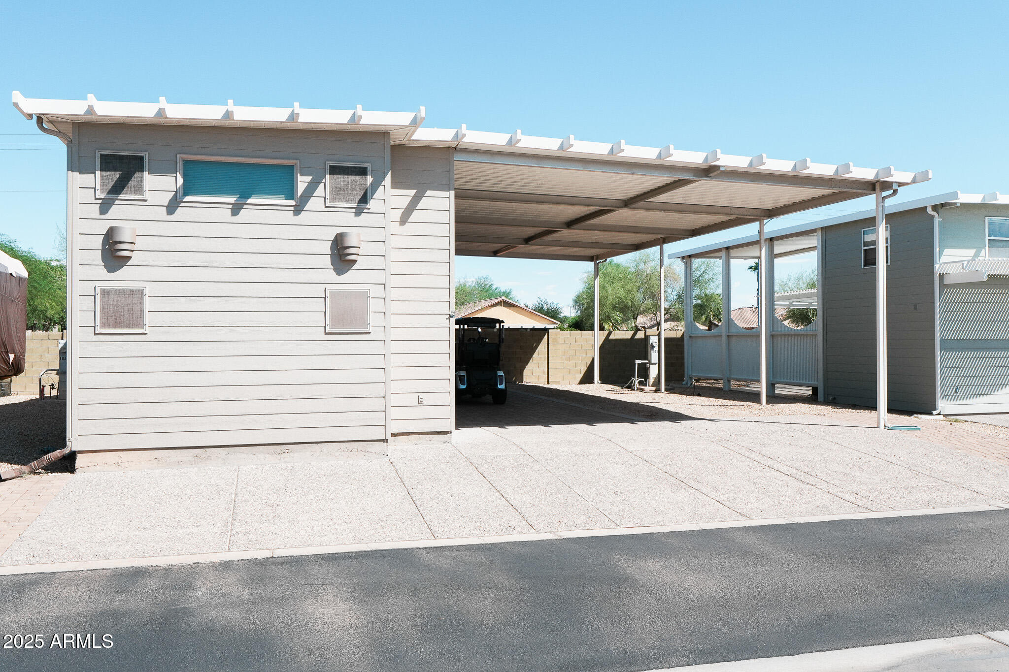 17200 W BELL Road 1039