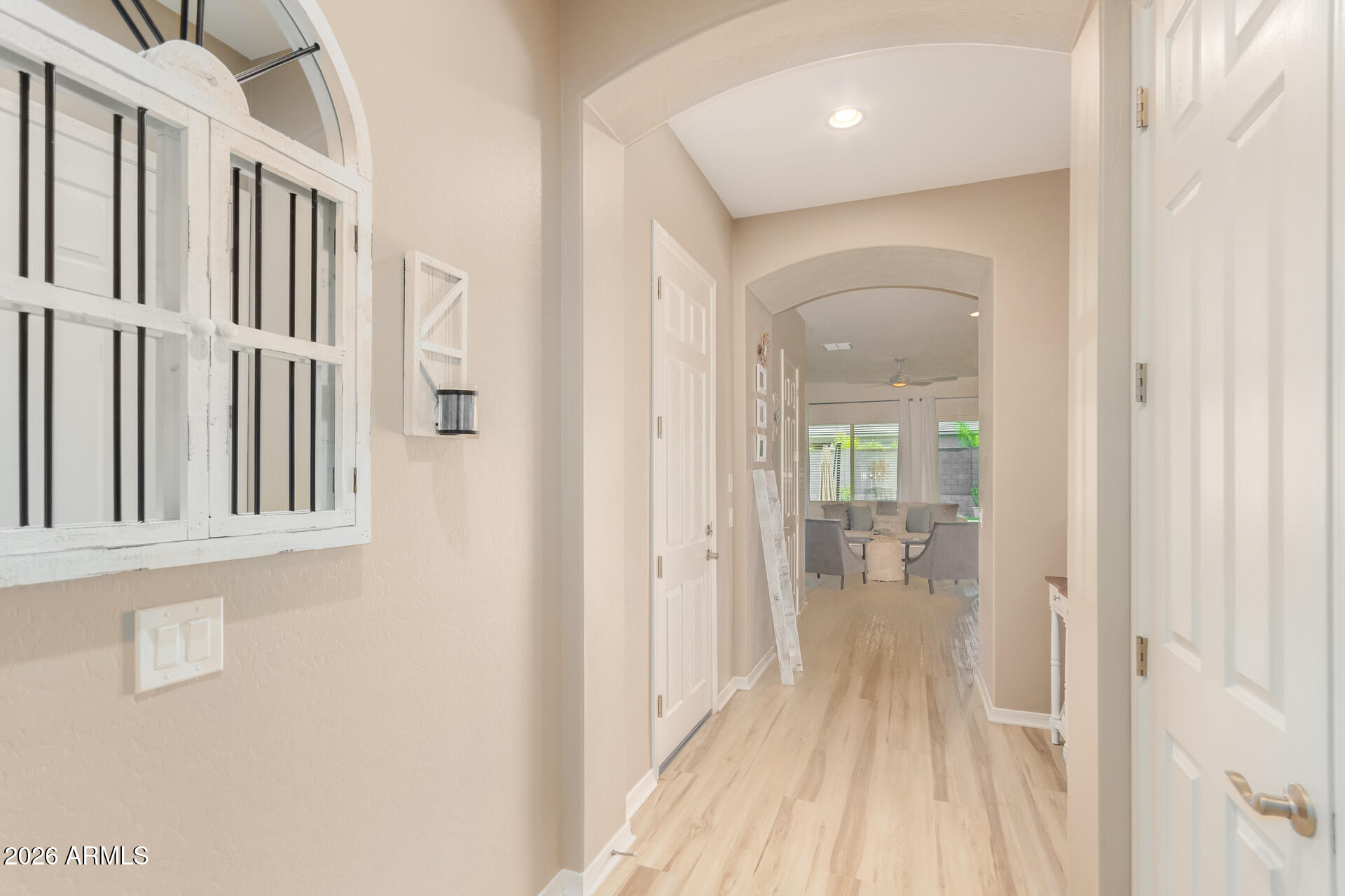 2813 W WILCOX PLAYA Drive