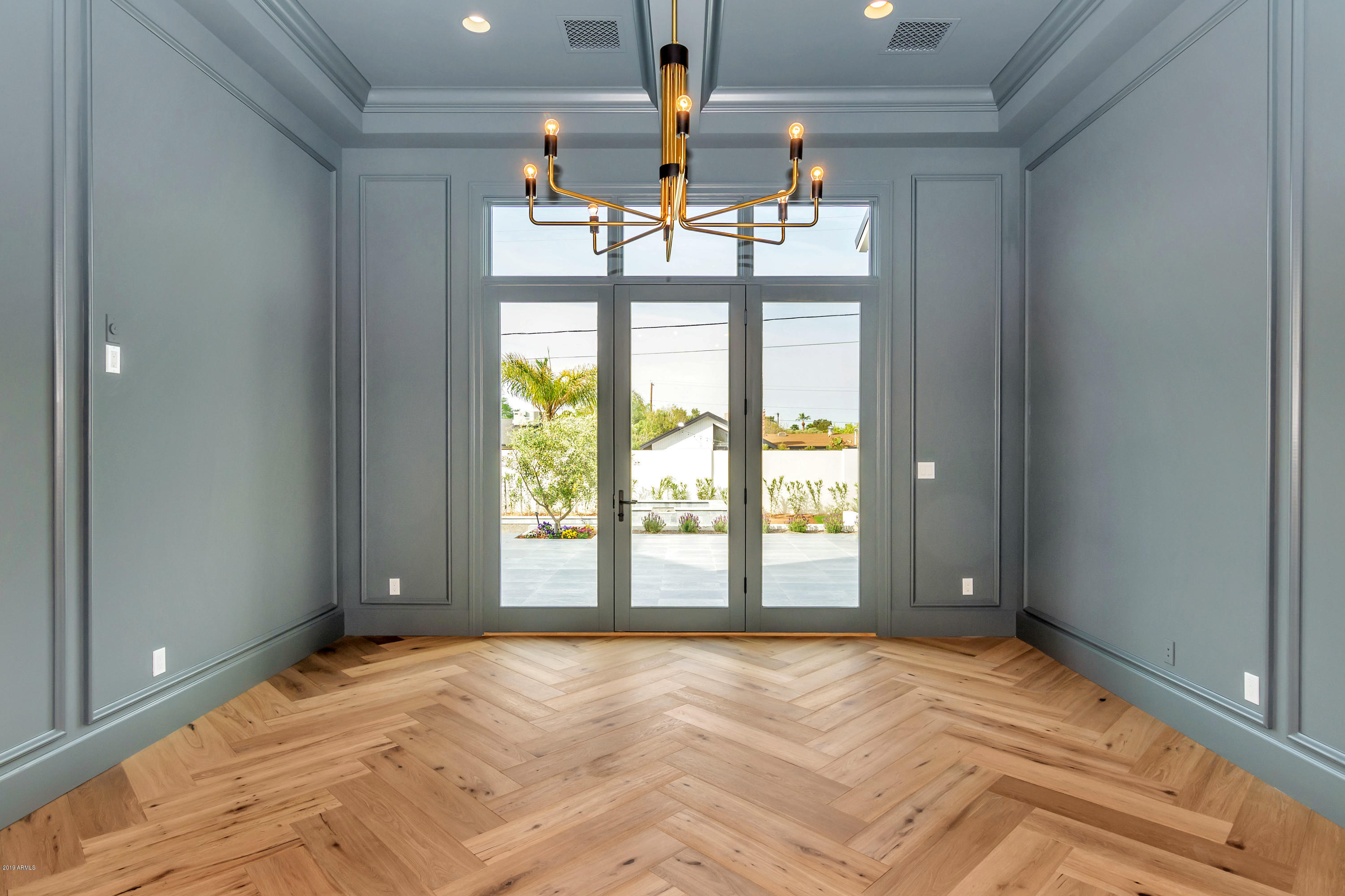 LAFAYETTE VILLA 3 - Residential