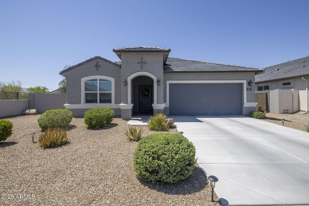 Photo of 1071 W Castle Court, Casa Grande, AZ 85122 (MLS # 6899974)
