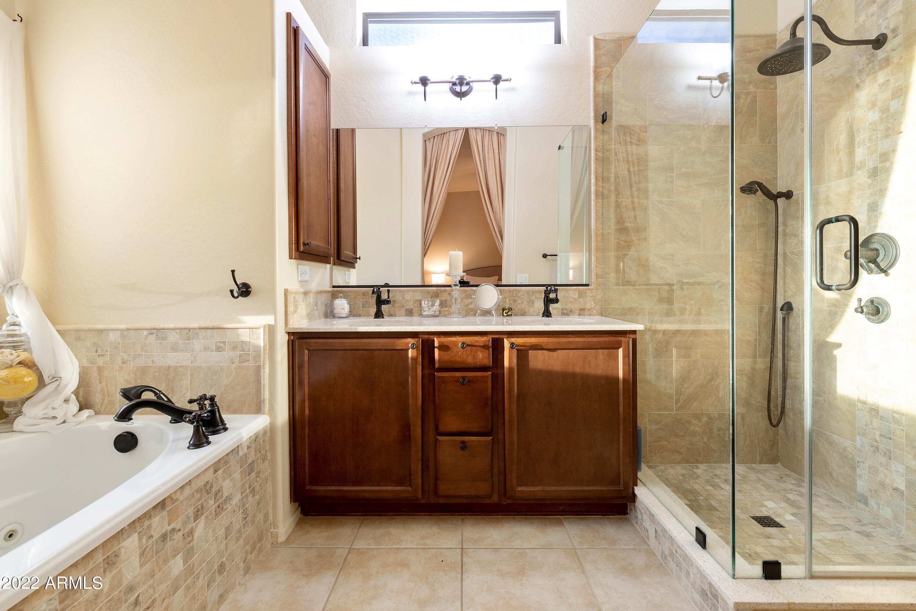 3614 N SONORAN Hills