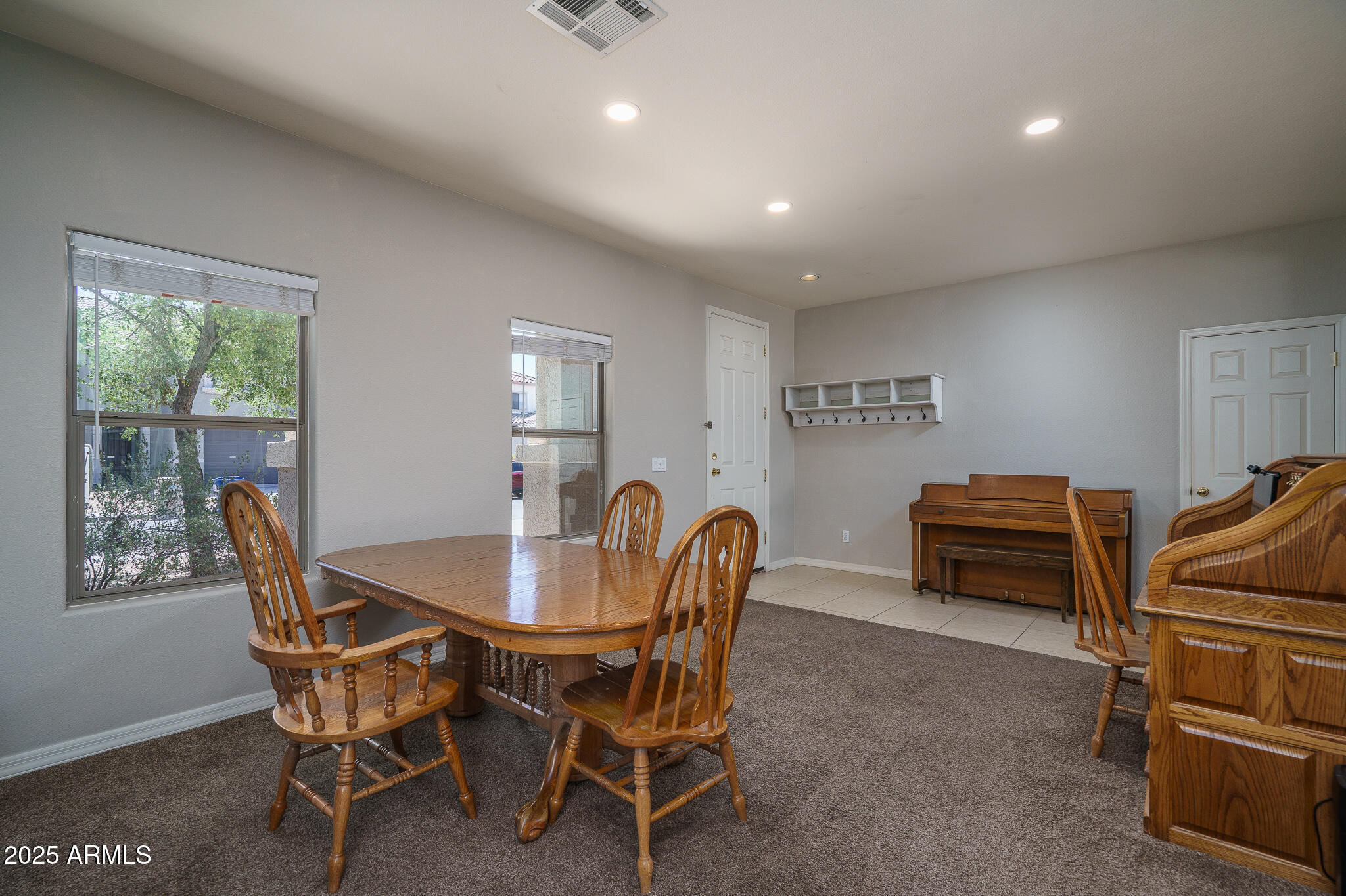25562 W NANCY Lane