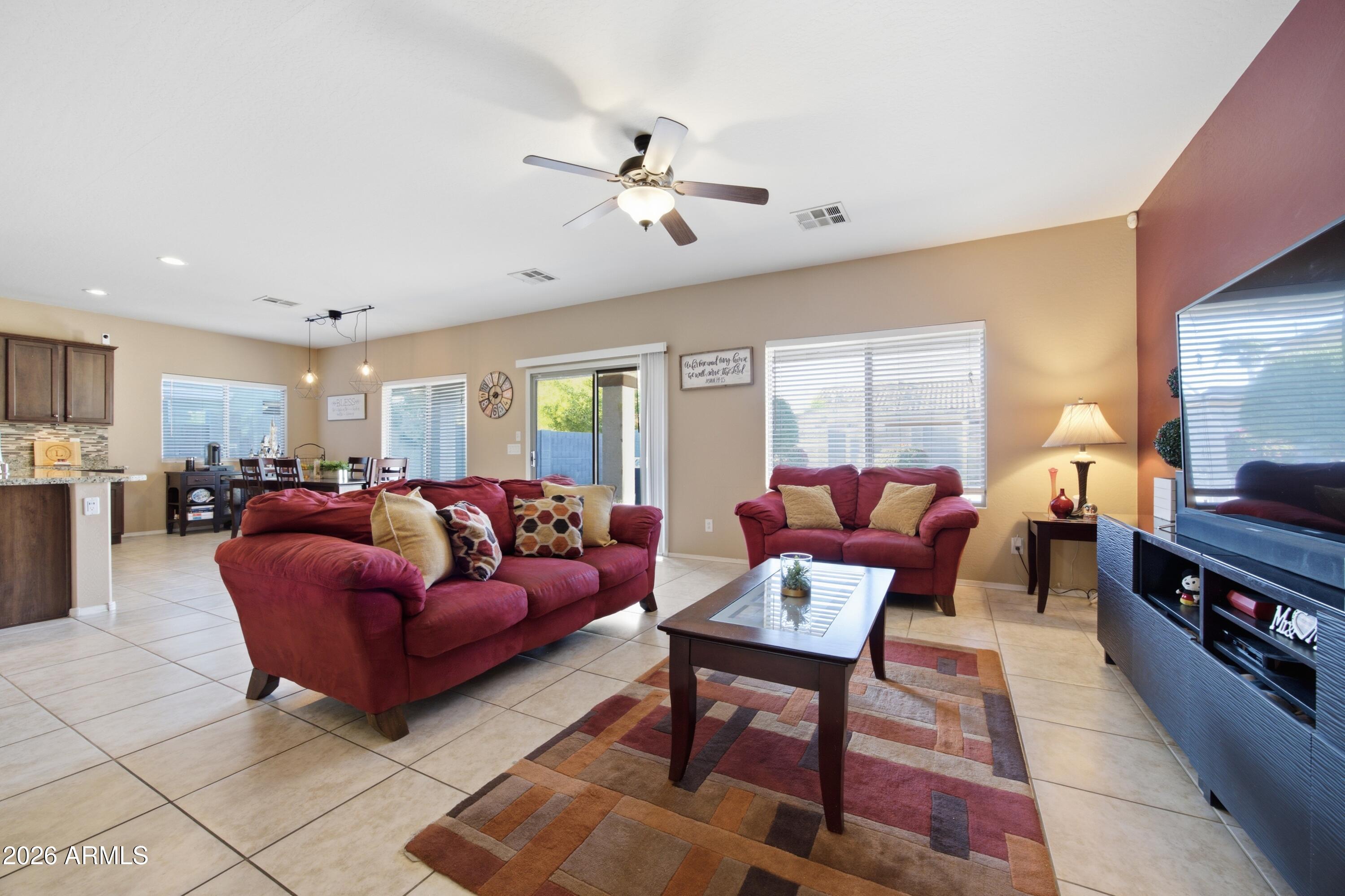 11716 W RIO VISTA Lane