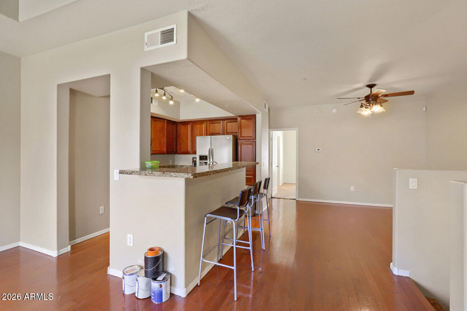 2401 E RIO SALADO Parkway 1095