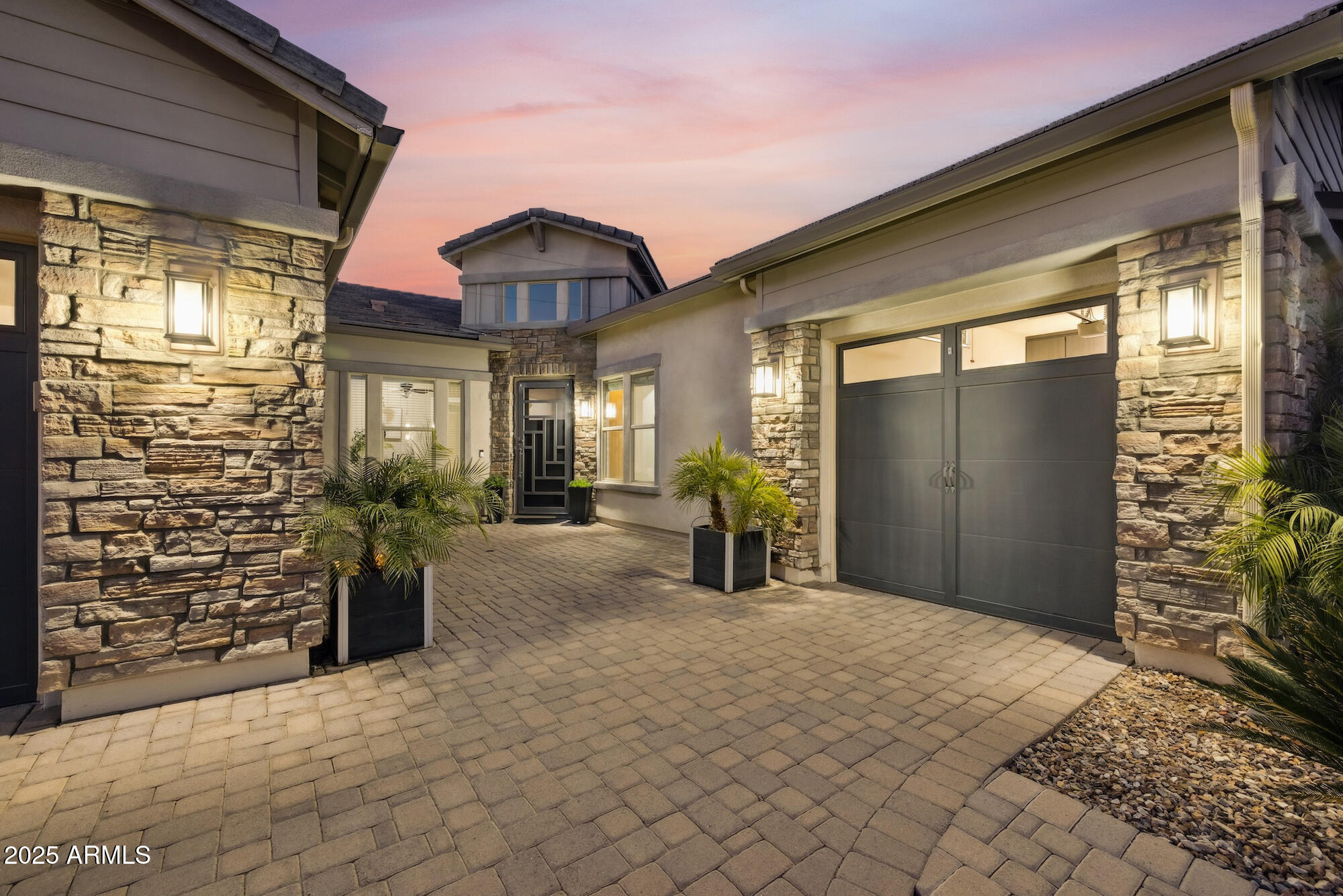 5180 S LAFAYETTE Drive