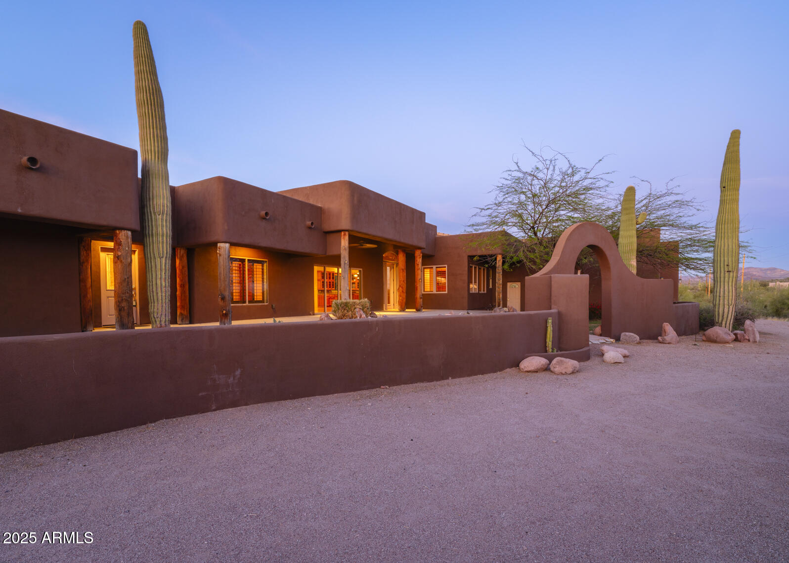 10860 E CACTUS VIEW Circle 10