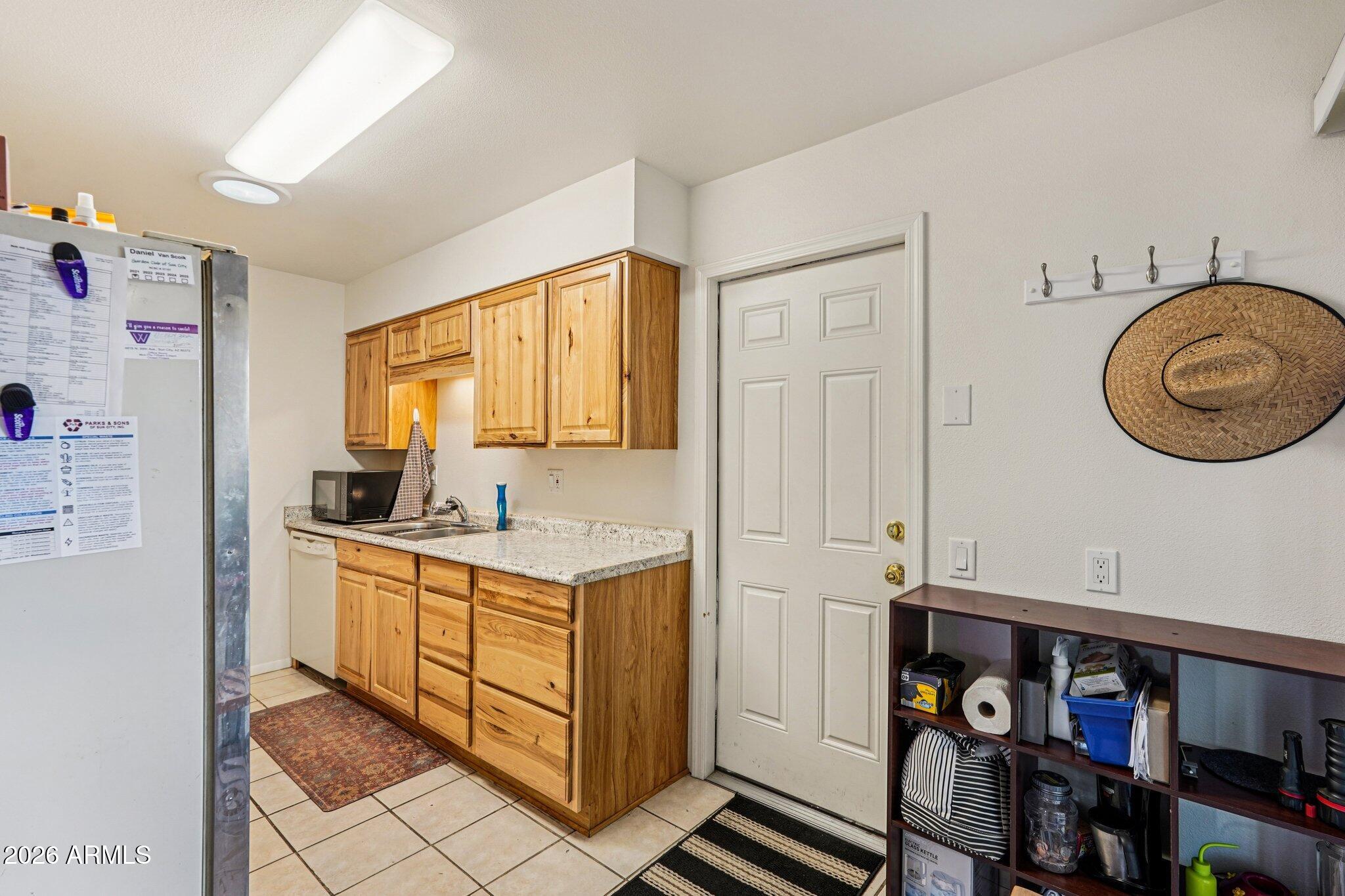 10529 W WHEATRIDGE Drive