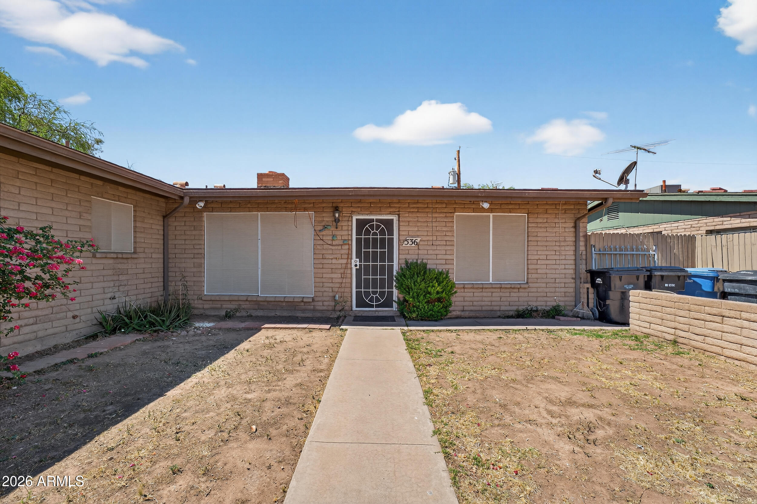 536 N HALL --