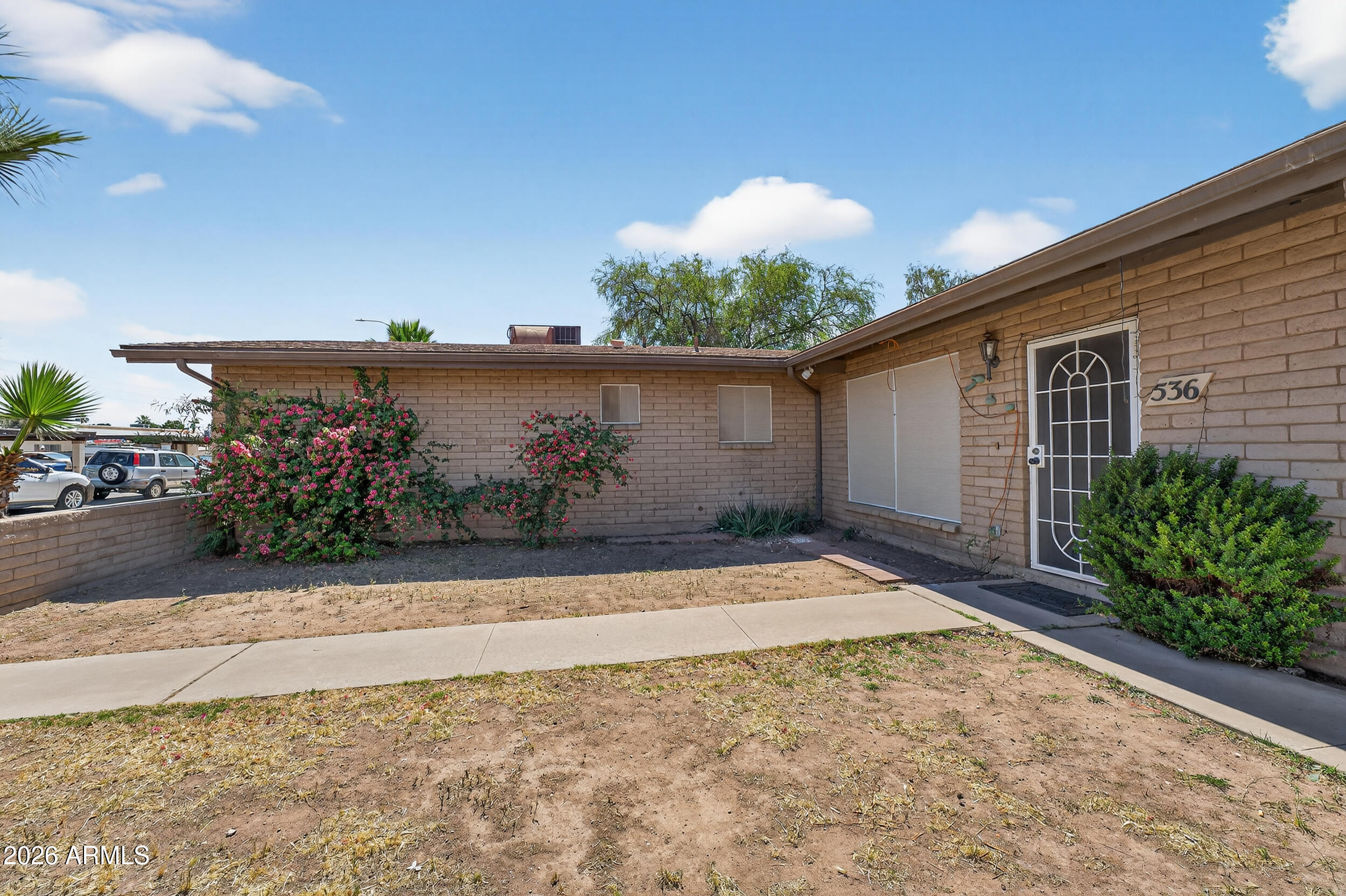 536 N HALL --