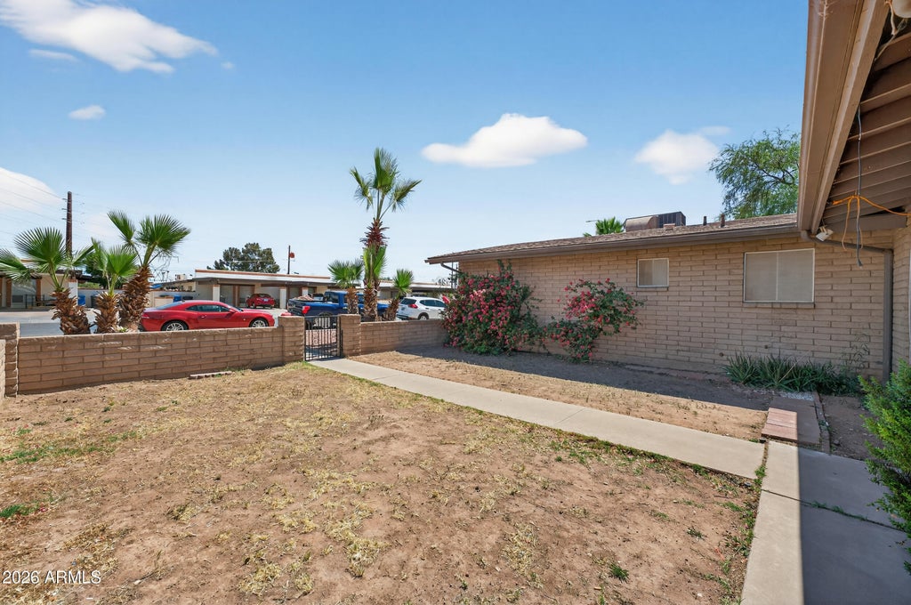 Photo of 536 N Hall, Mesa, AZ 85203 (MLS # 7050097)