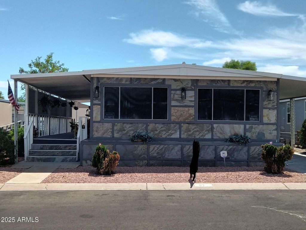 Photo of 2609 W Southern Avenue #67, Tempe, AZ 85282 (MLS # 6898013)