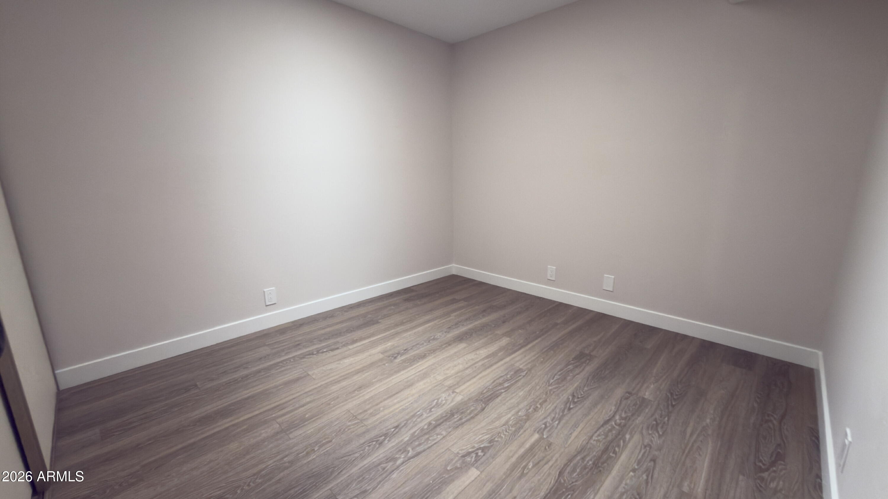 6818 N 35TH Avenue F