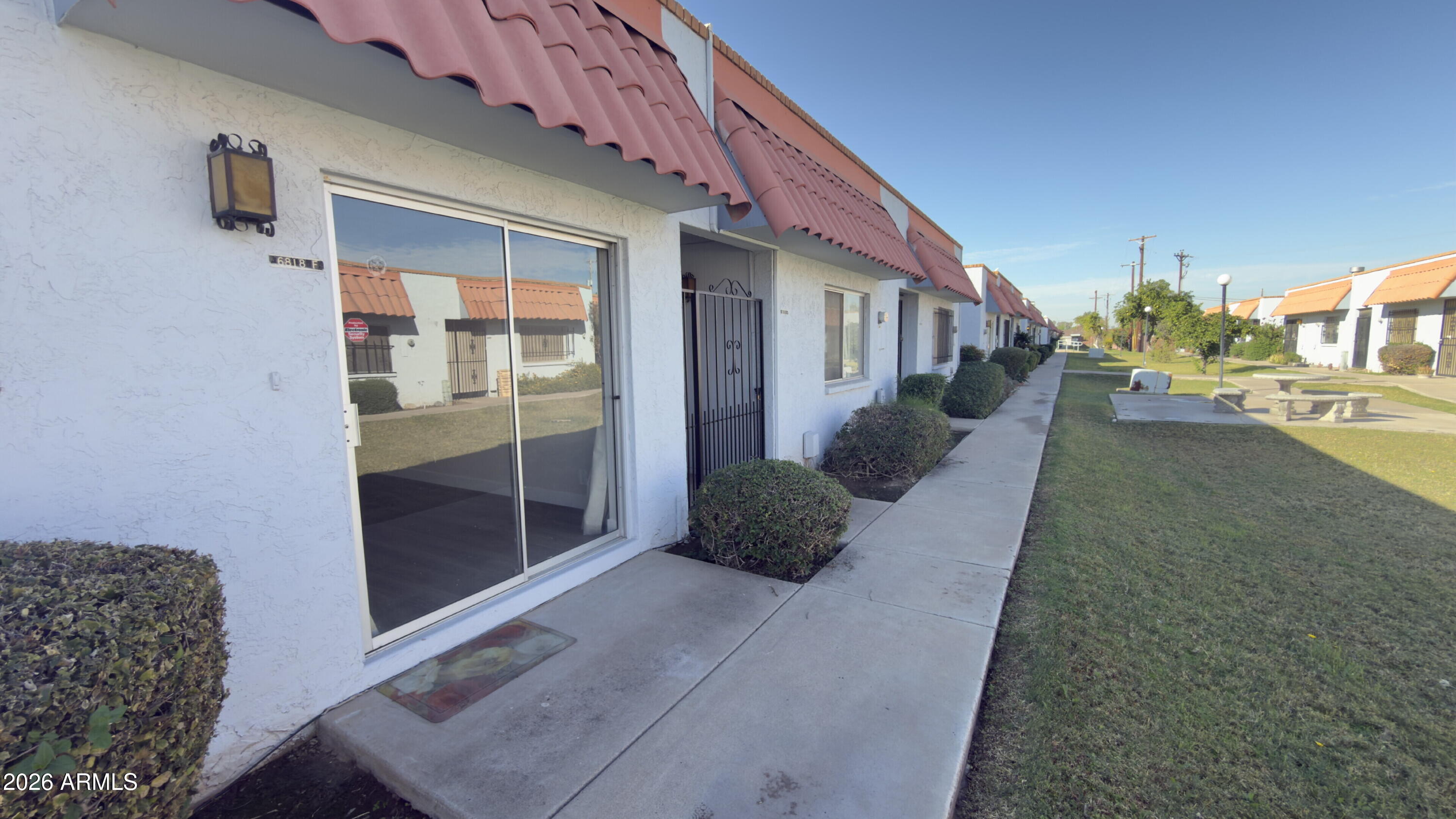 6818 N 35TH Avenue F