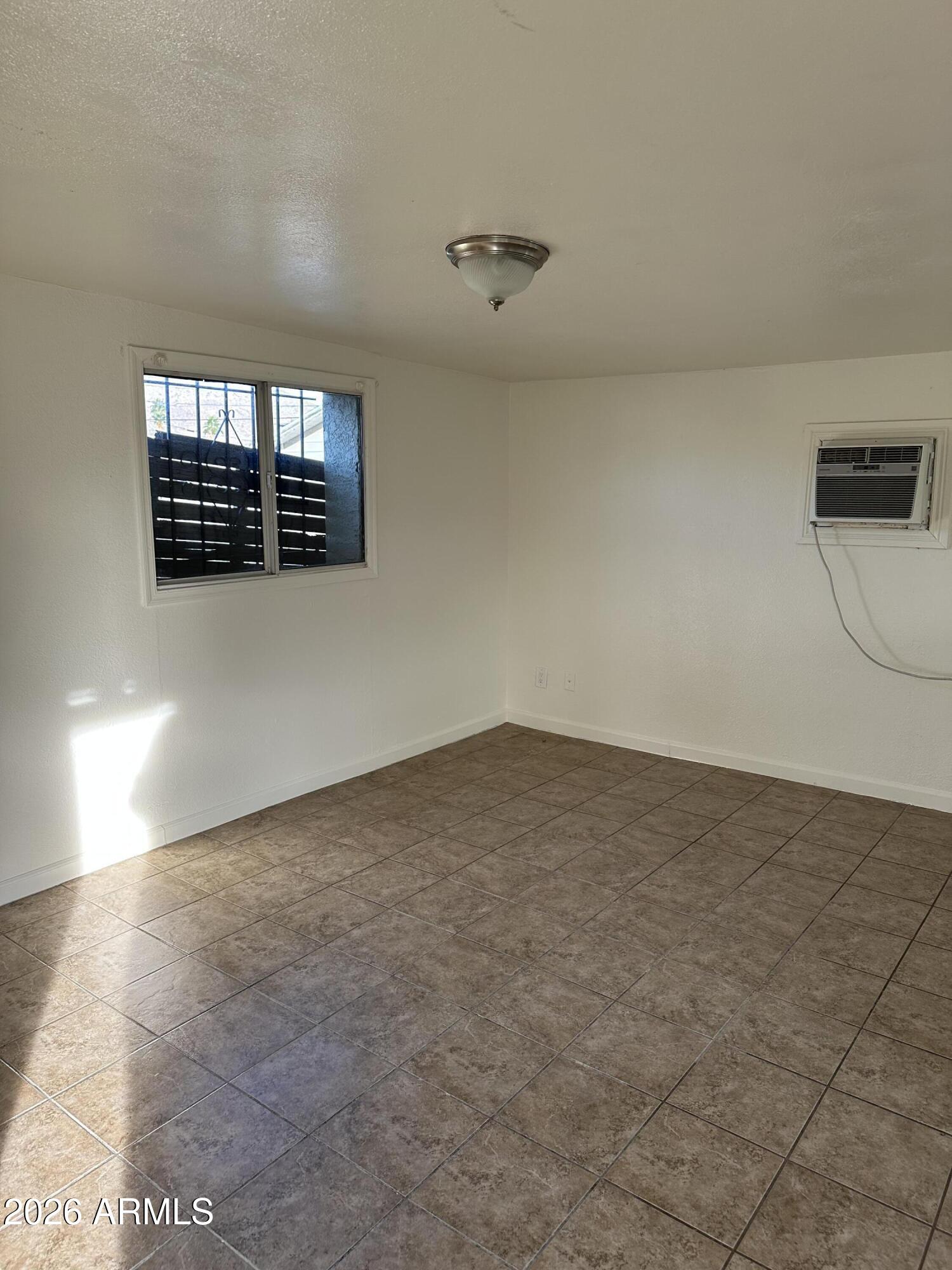 9838 N 14TH Street 3