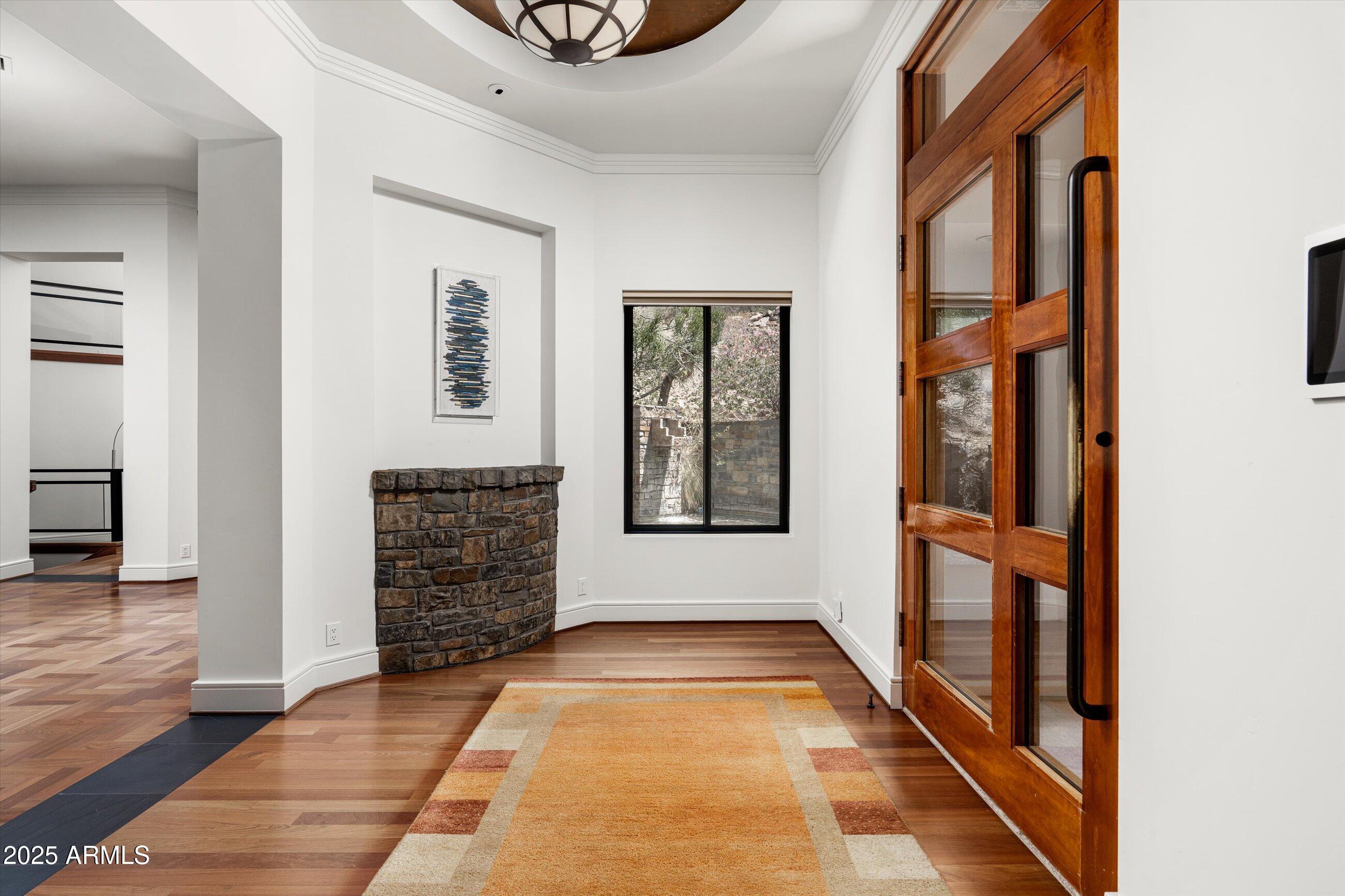 7451 N Las Brisas Lane