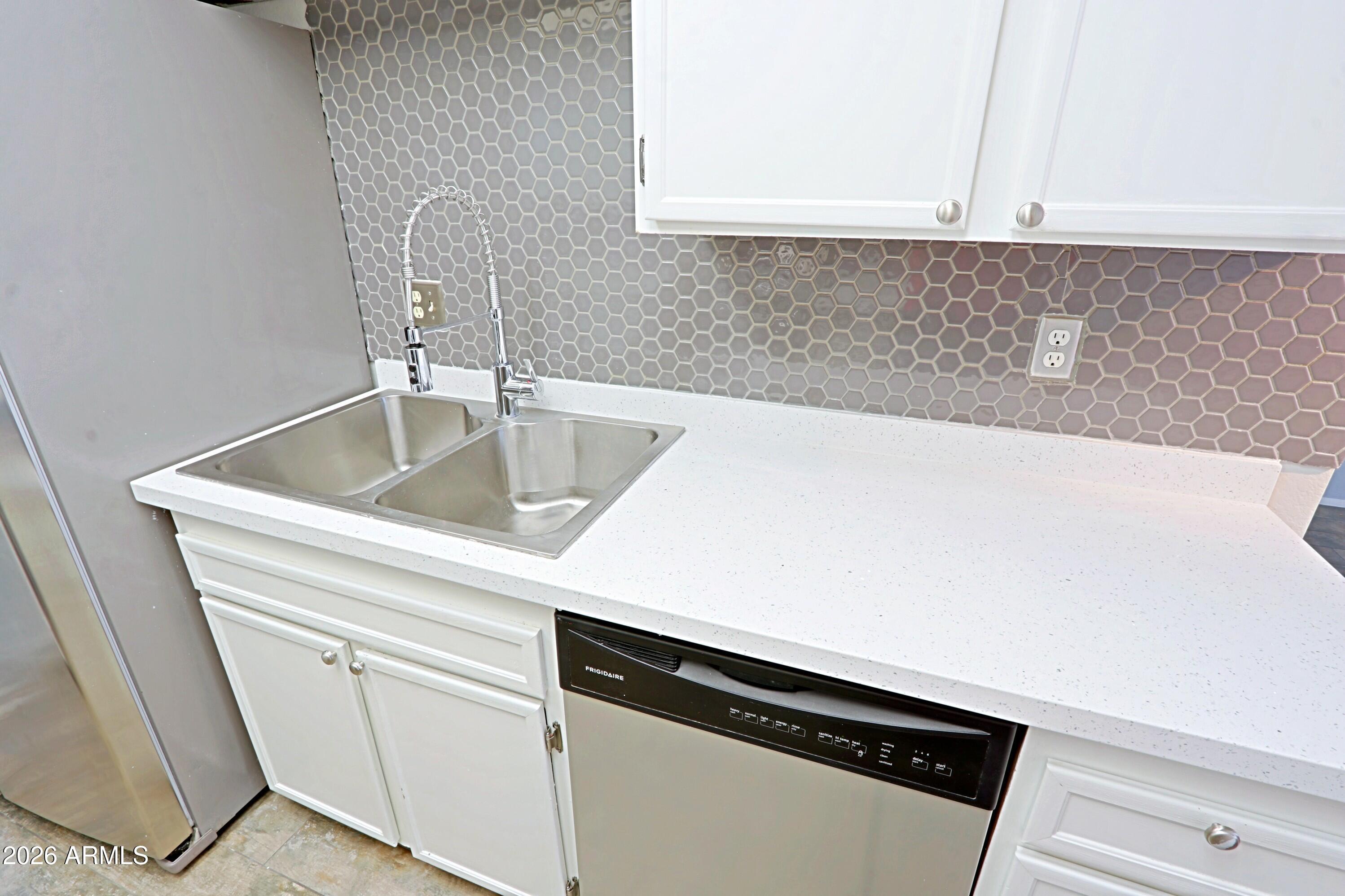 2615 N HAYDEN Road 103