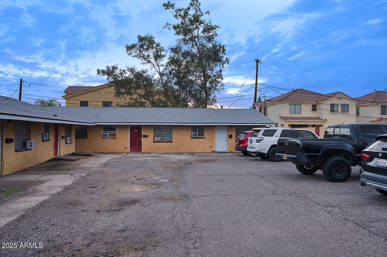 1440 S STANLEY Place