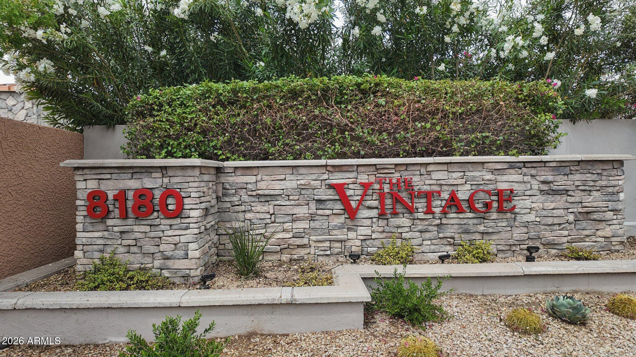 8180 E SHEA Boulevard 1032