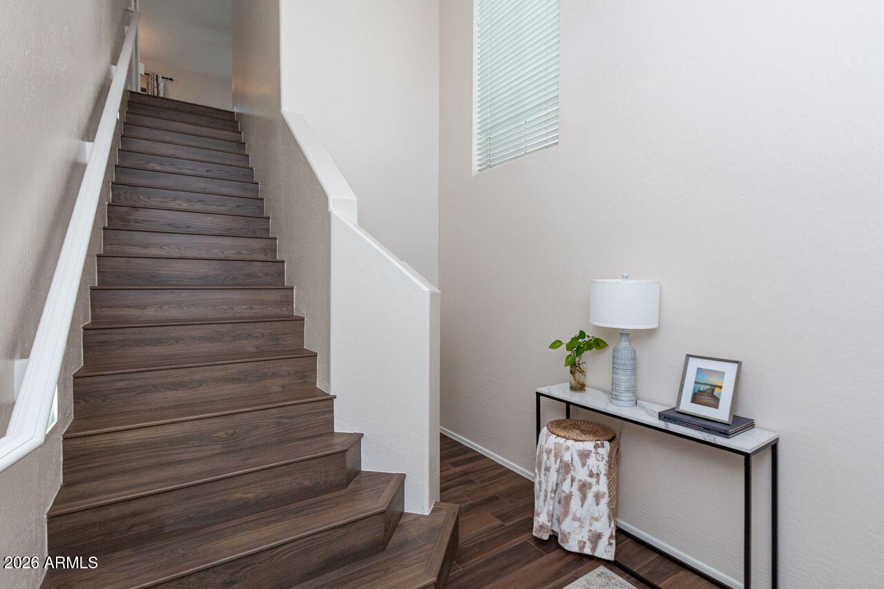 8180 E SHEA Boulevard 1032