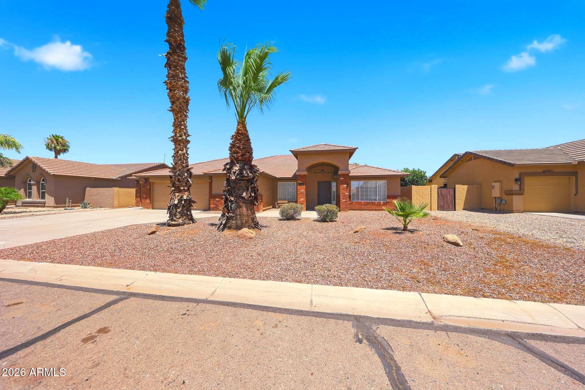 3686 E MEADOW LAND Drive