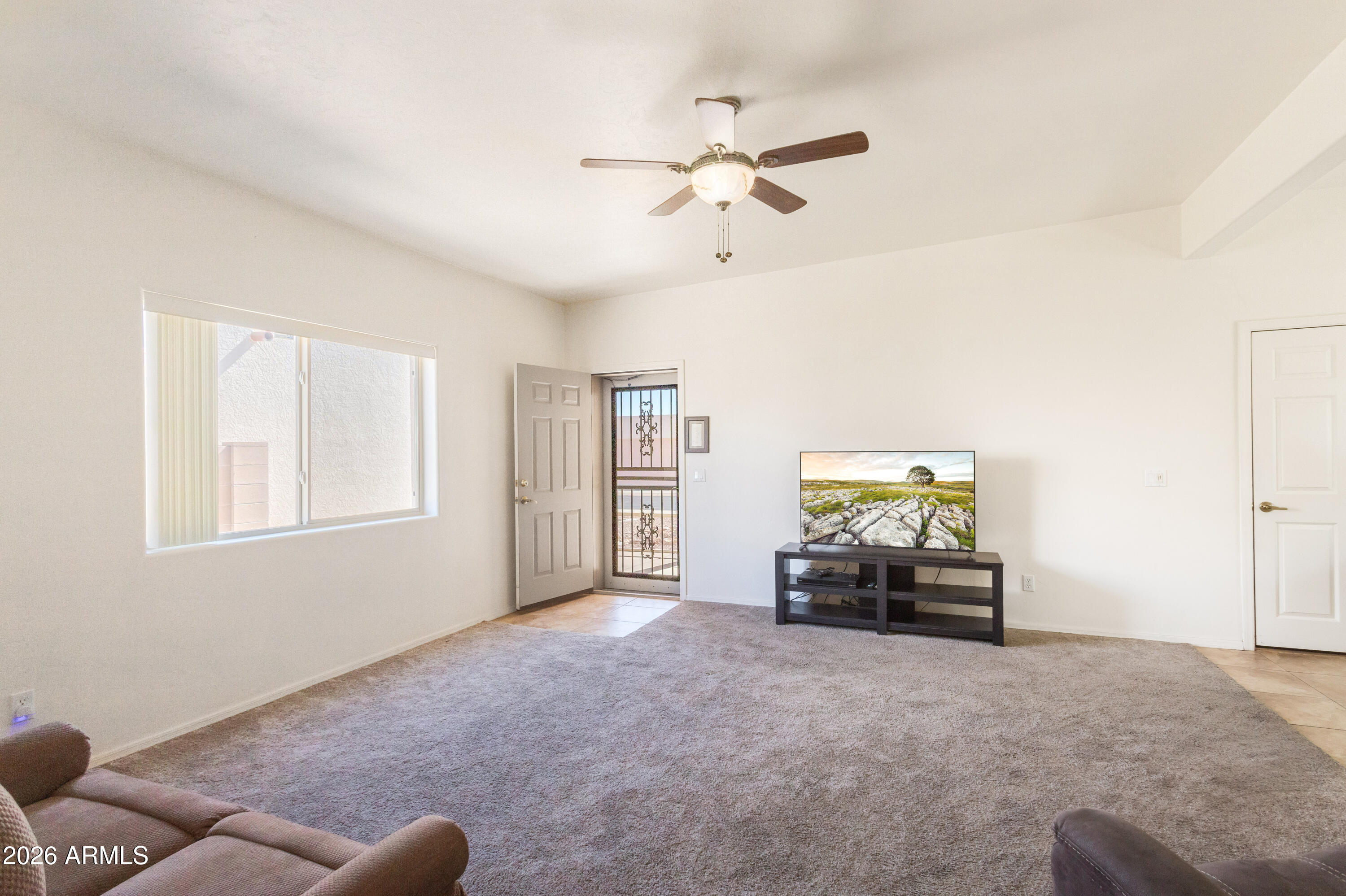 IPR LOCATED ON VISTA VIEW LOT #74 - Residential