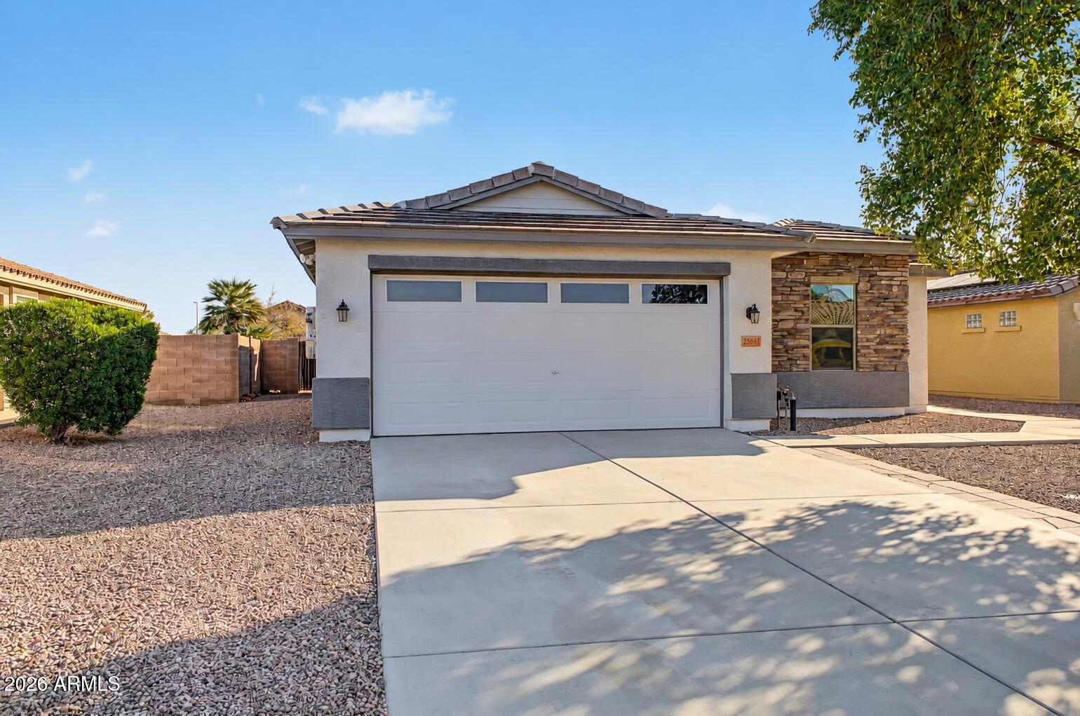 25081 W DOVE Trail