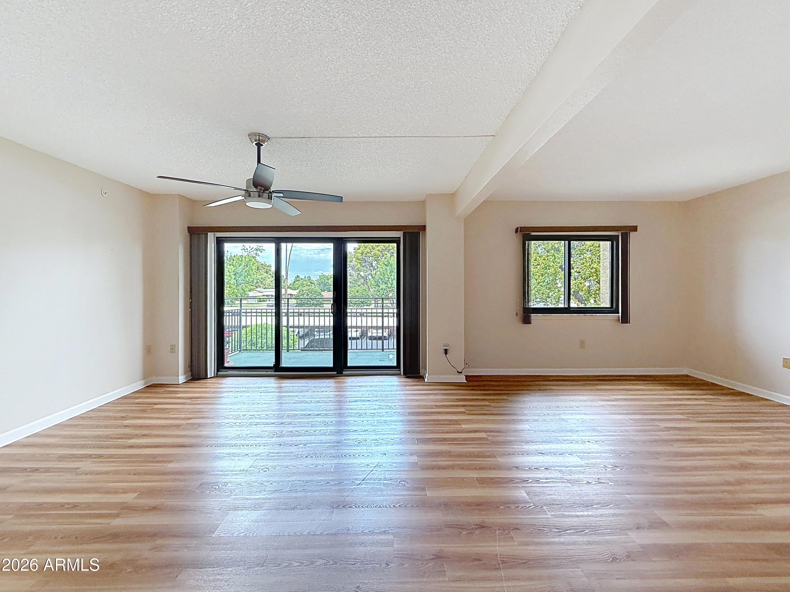 10330 W Thunderbird Boulevard C222