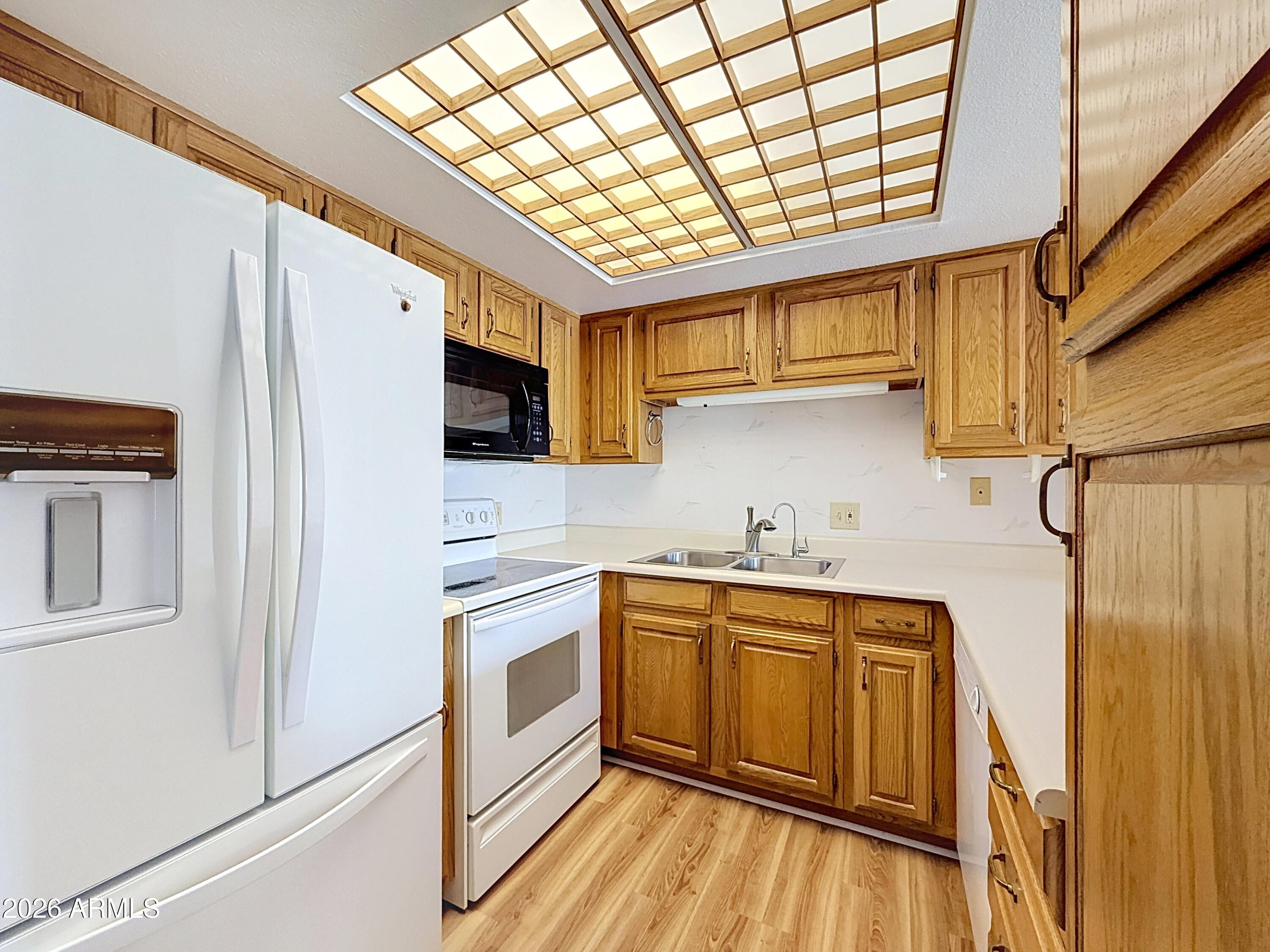 10330 W Thunderbird Boulevard C222