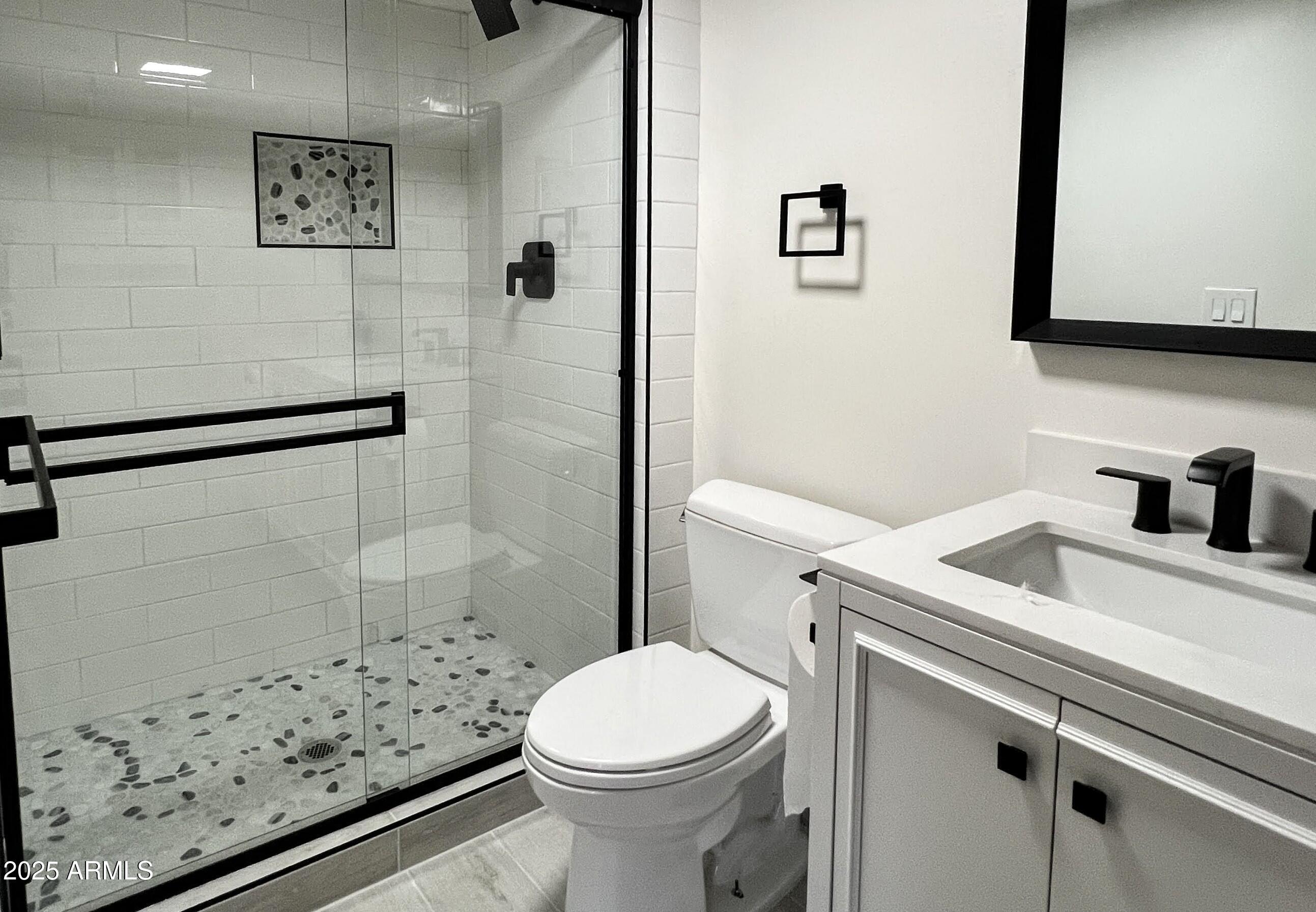 Phoenix, Arizona 85016, United States, 2 Bedrooms Bedrooms, ,2 BathroomsBathrooms,Residential,Active,205570