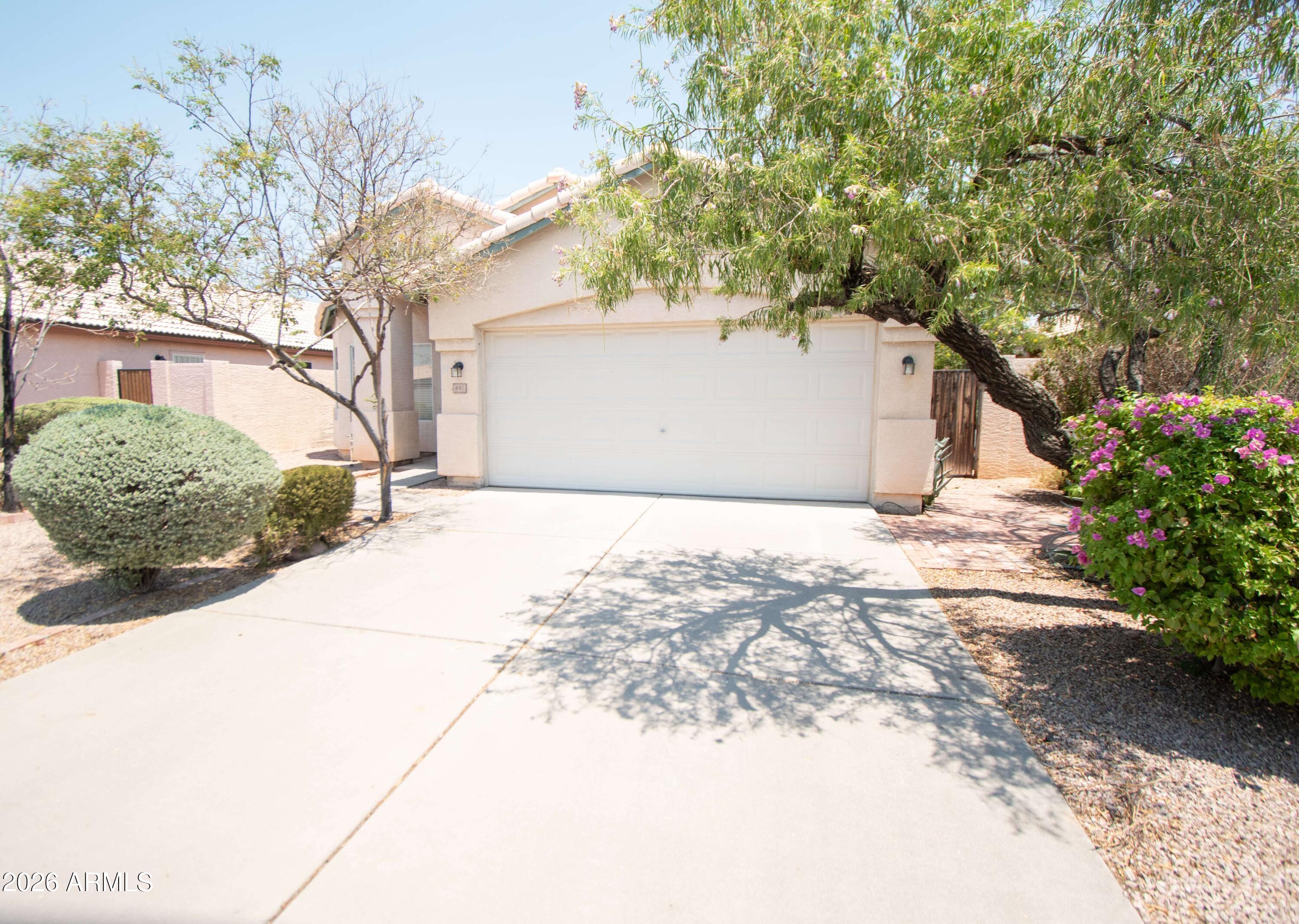 449 N WINDSOR --